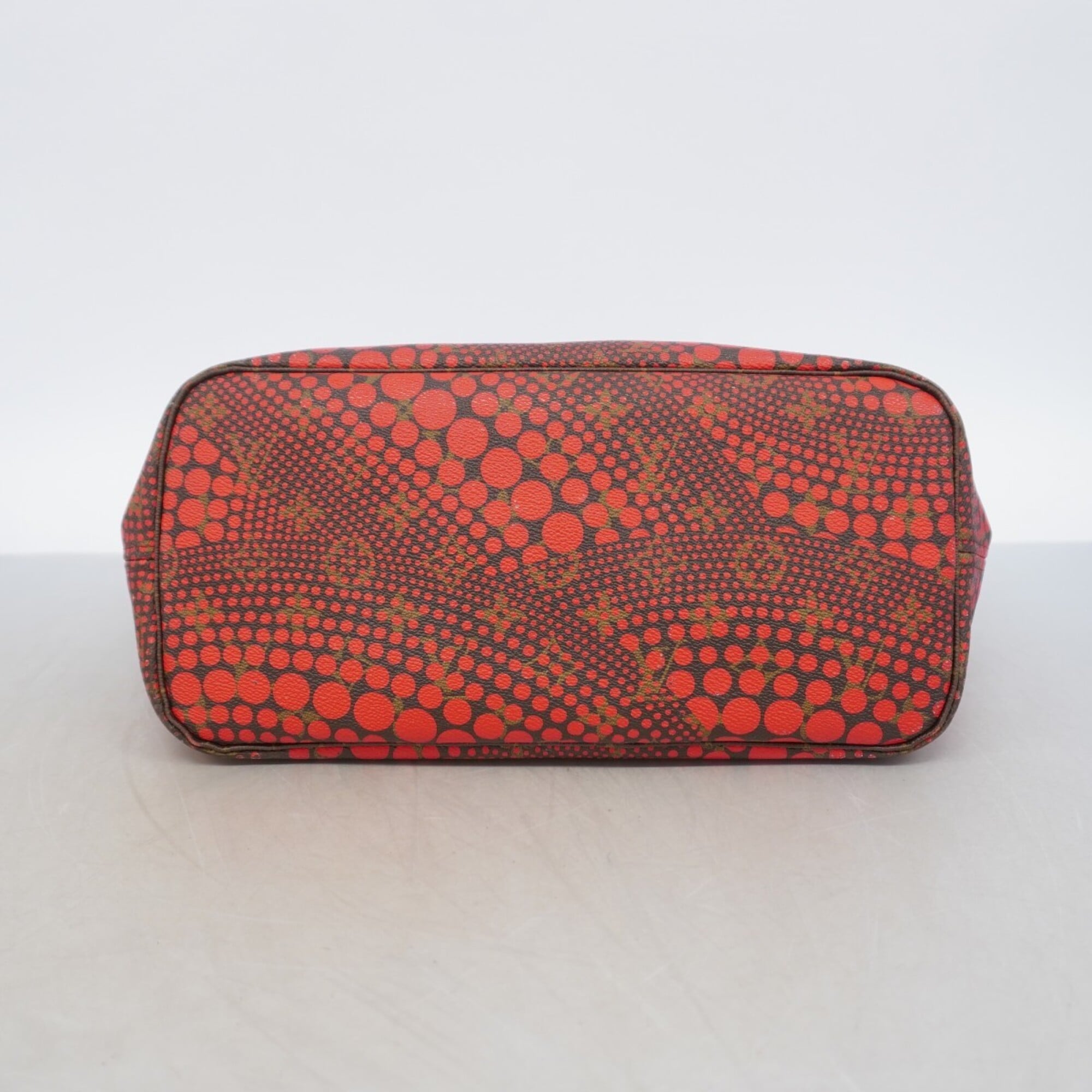 Louis Vuitton Rouge Tote Bag (Pre-Owned)