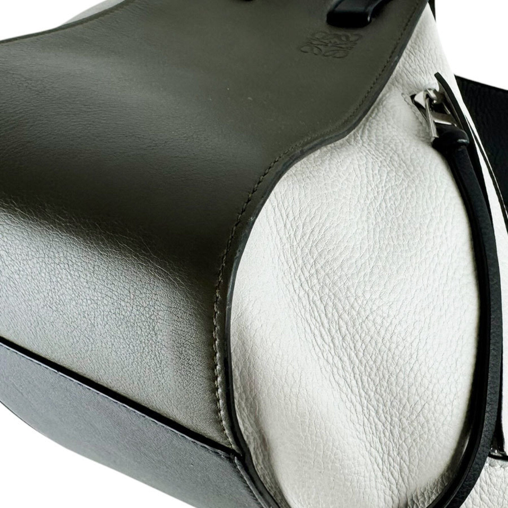Loewe Black Khaki White Leather Handbag Shoulder Bag (Pre-Owned)