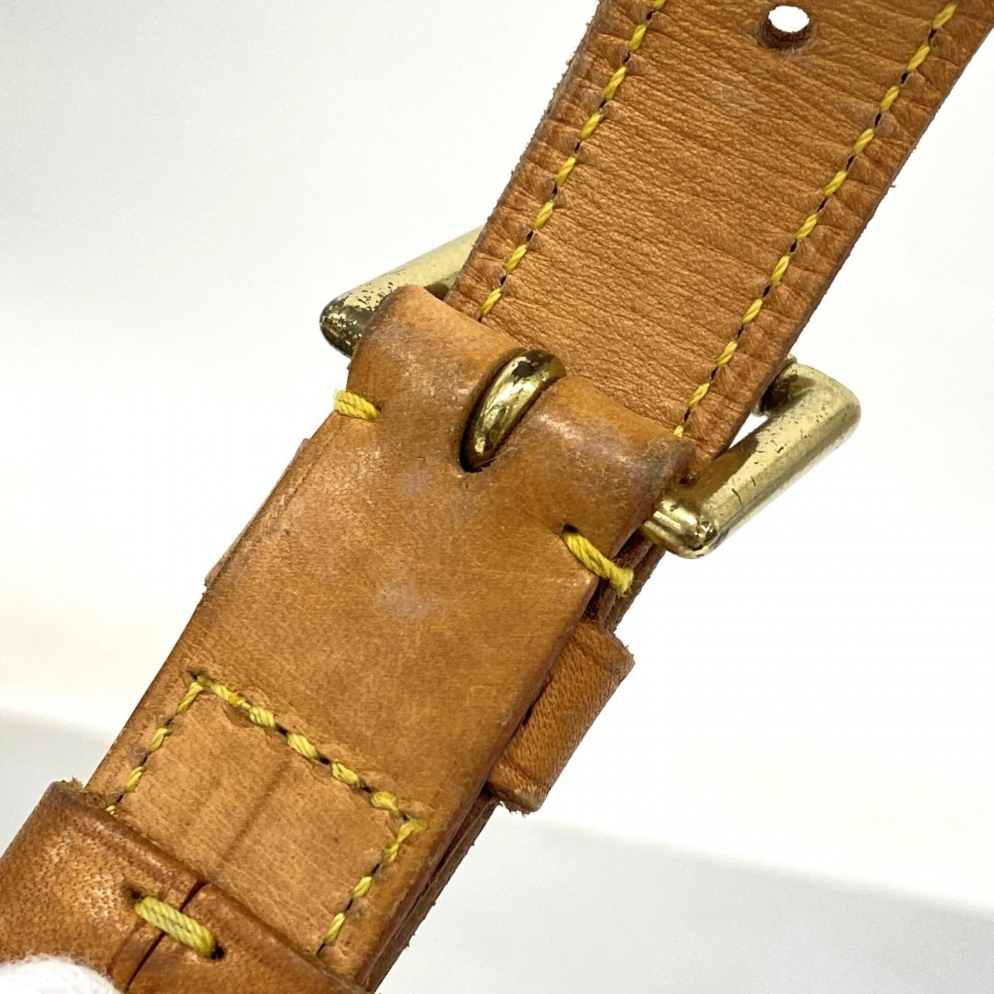 Louis Vuitton Brown Shoulder Bag (Pre-Owned)
