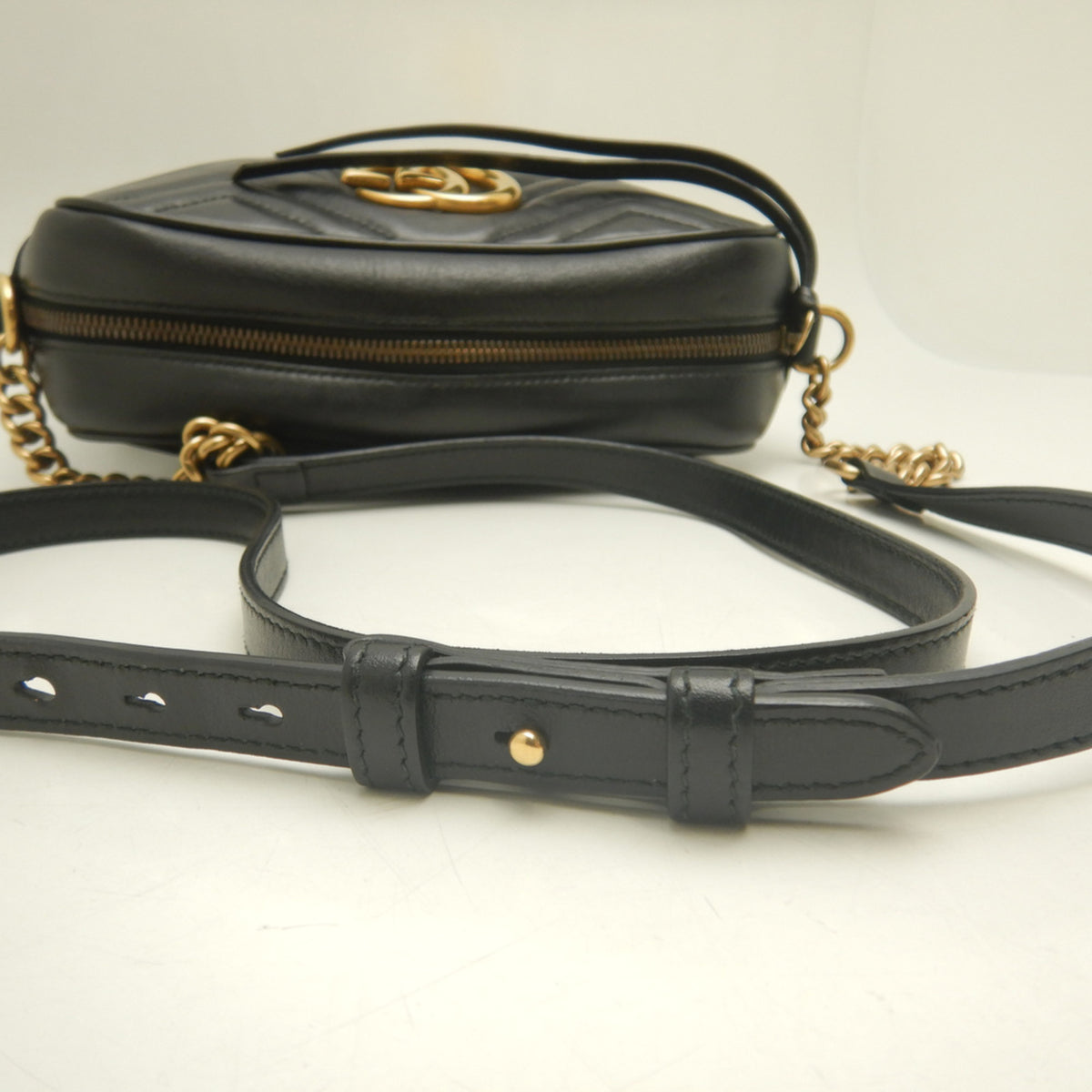 Gucci Black Leather Shoulder Bag (Pre-Owned)