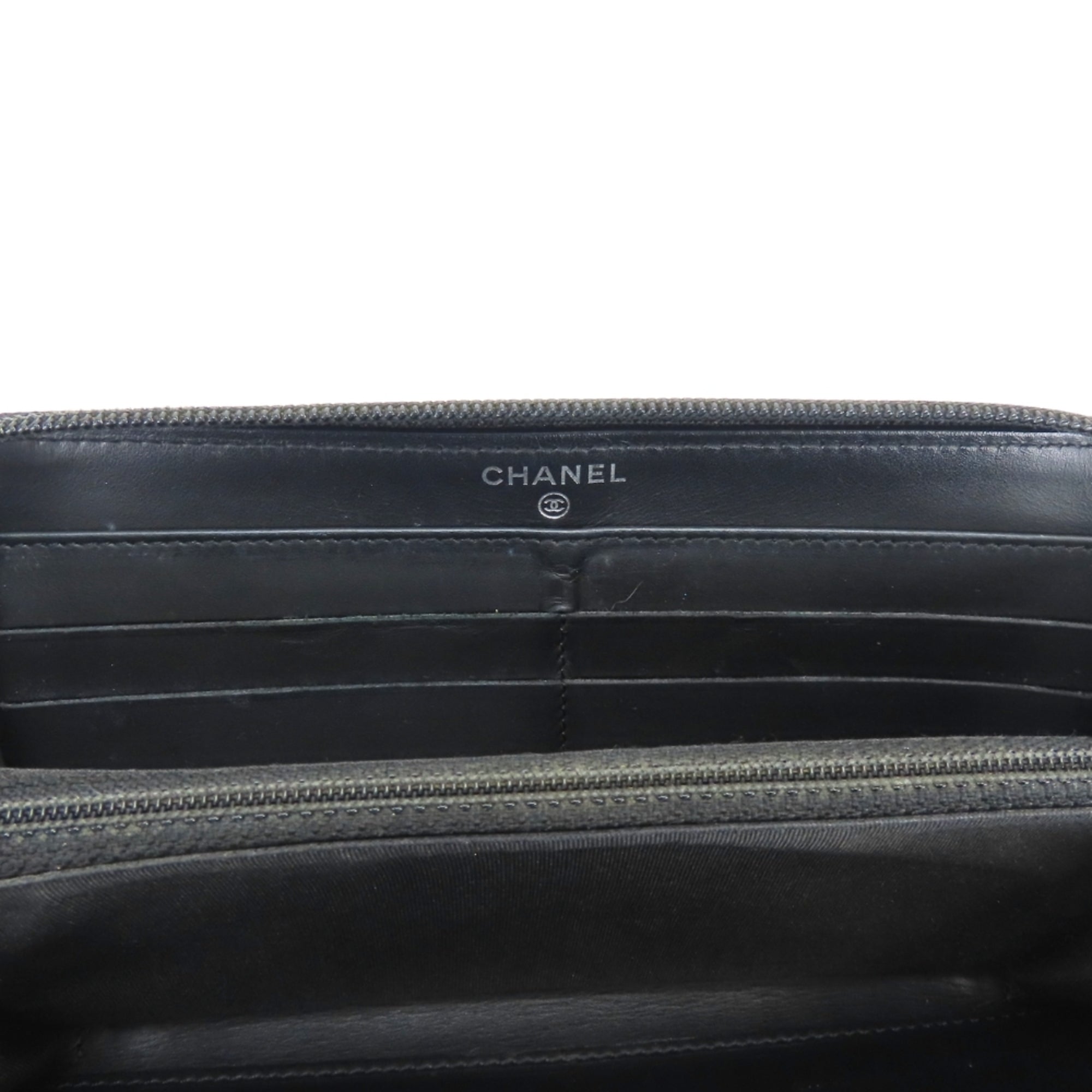 Chanel Black Grained Calfskin Long Wallet (Bi-Fold) (Pre-Owned)