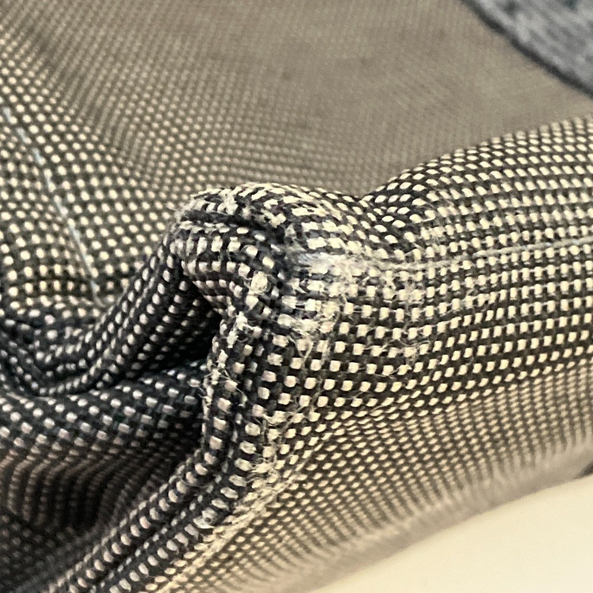 Hermes Gray Tote Bag (Pre-Owned)