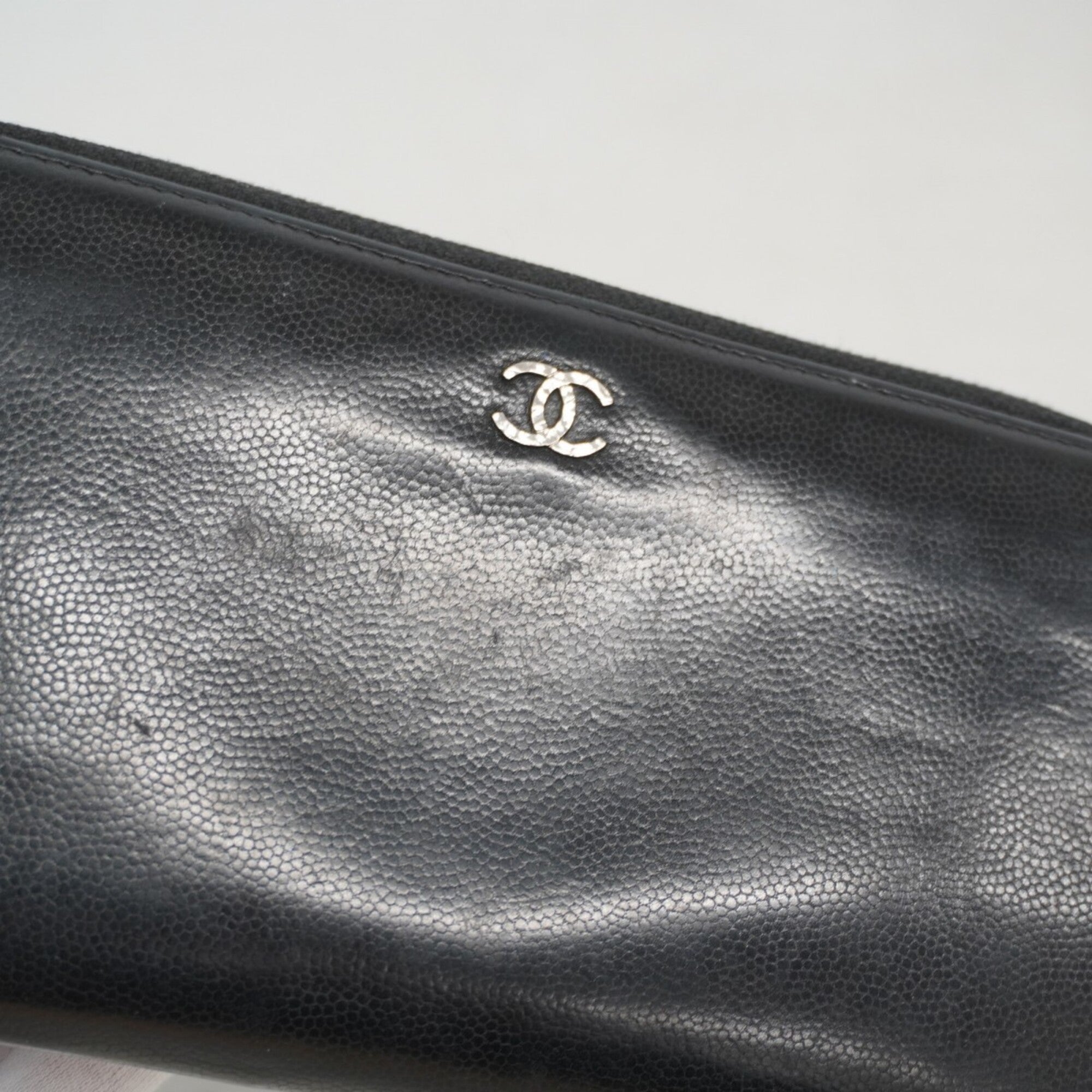Chanel Black Leather Long Wallet (Bi-Fold) (Pre-Owned)