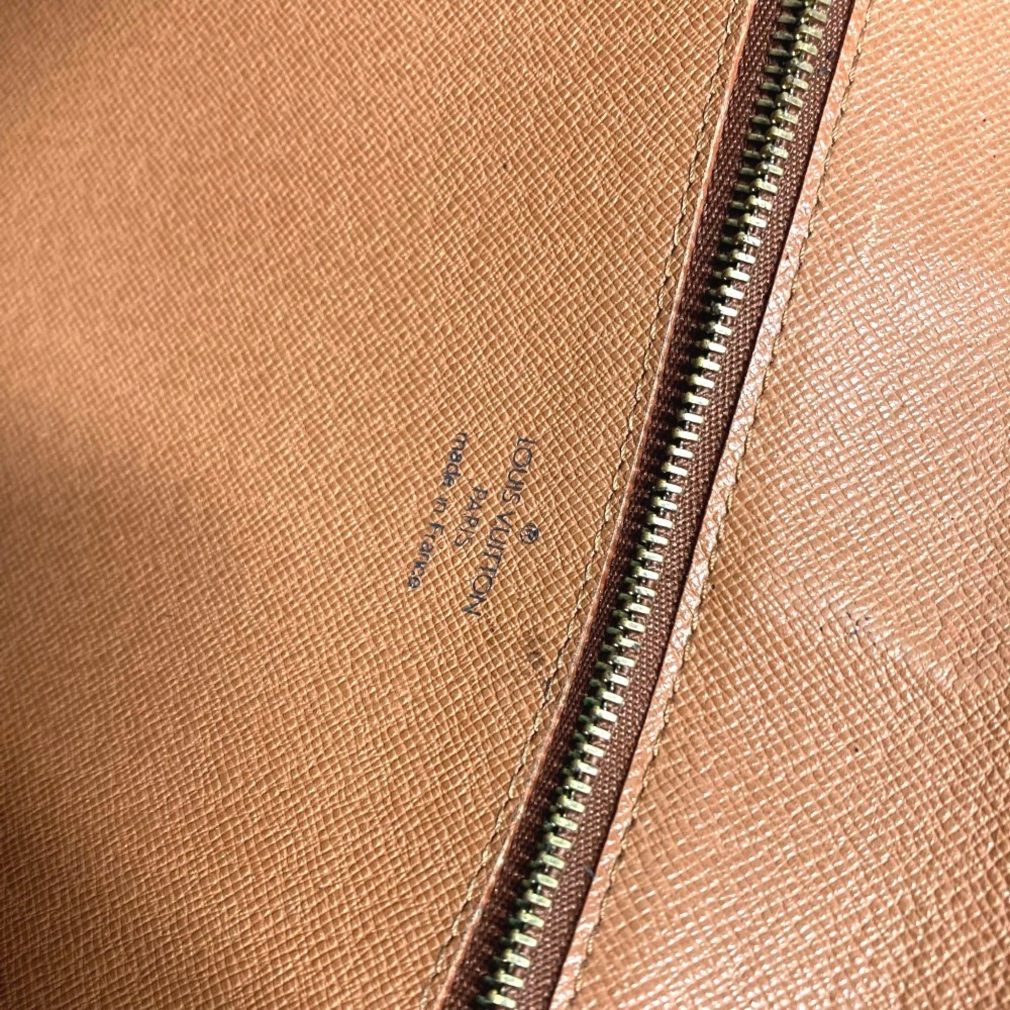 Louis Vuitton Brown Monogram Canvas Clutch Bag (Pre-Owned)