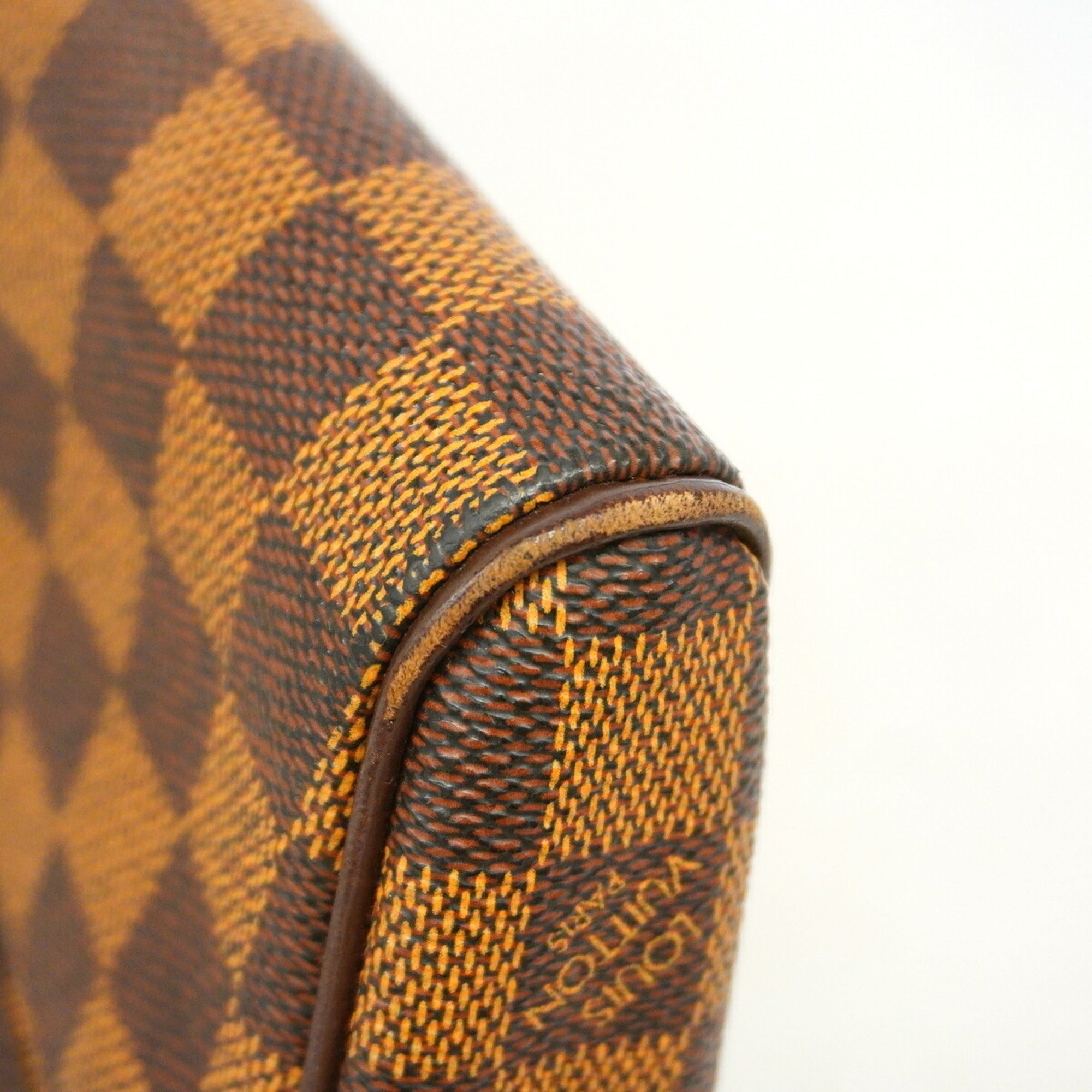 Louis Vuitton Ebene Shoulder Bag (Pre-Owned)