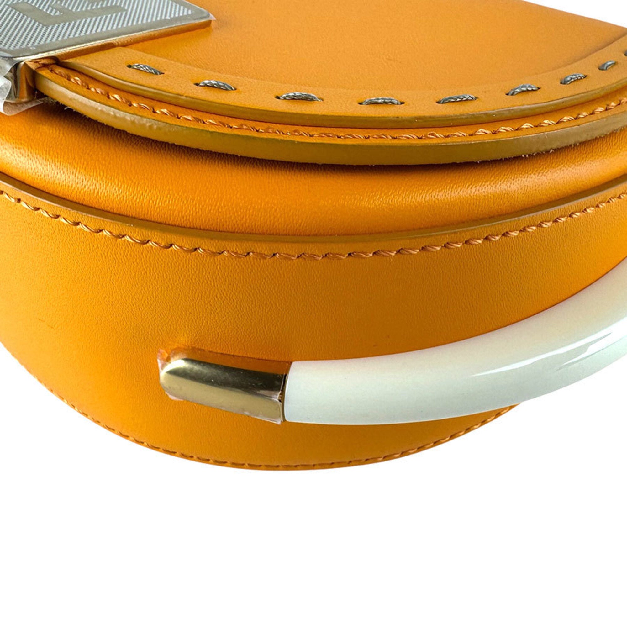 Fendi Orange Leather Shoulder Bag (Pre-Owned)