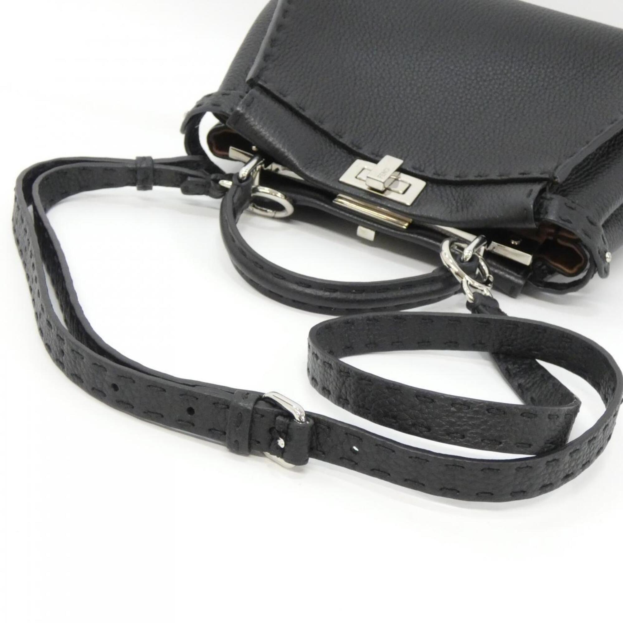 Fendi Black Leather Handbag (Pre-Owned)