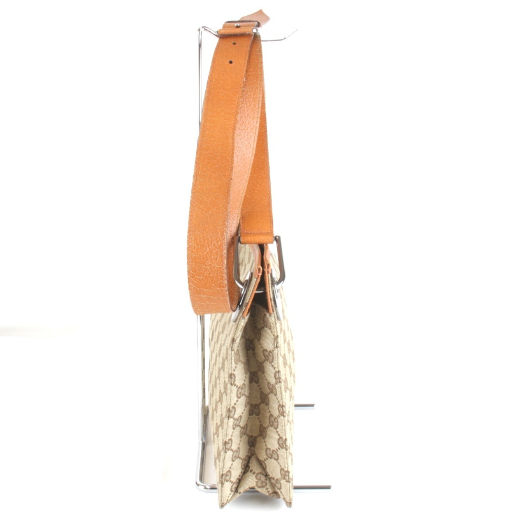 Gucci Gg Canvas Orange Gg Canvas Shoulder Bag (Pre-Owned)