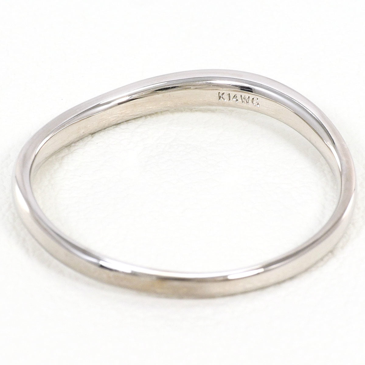 Unbranded White Gold White Gold (14K) Band Ring (Pre-Owned)