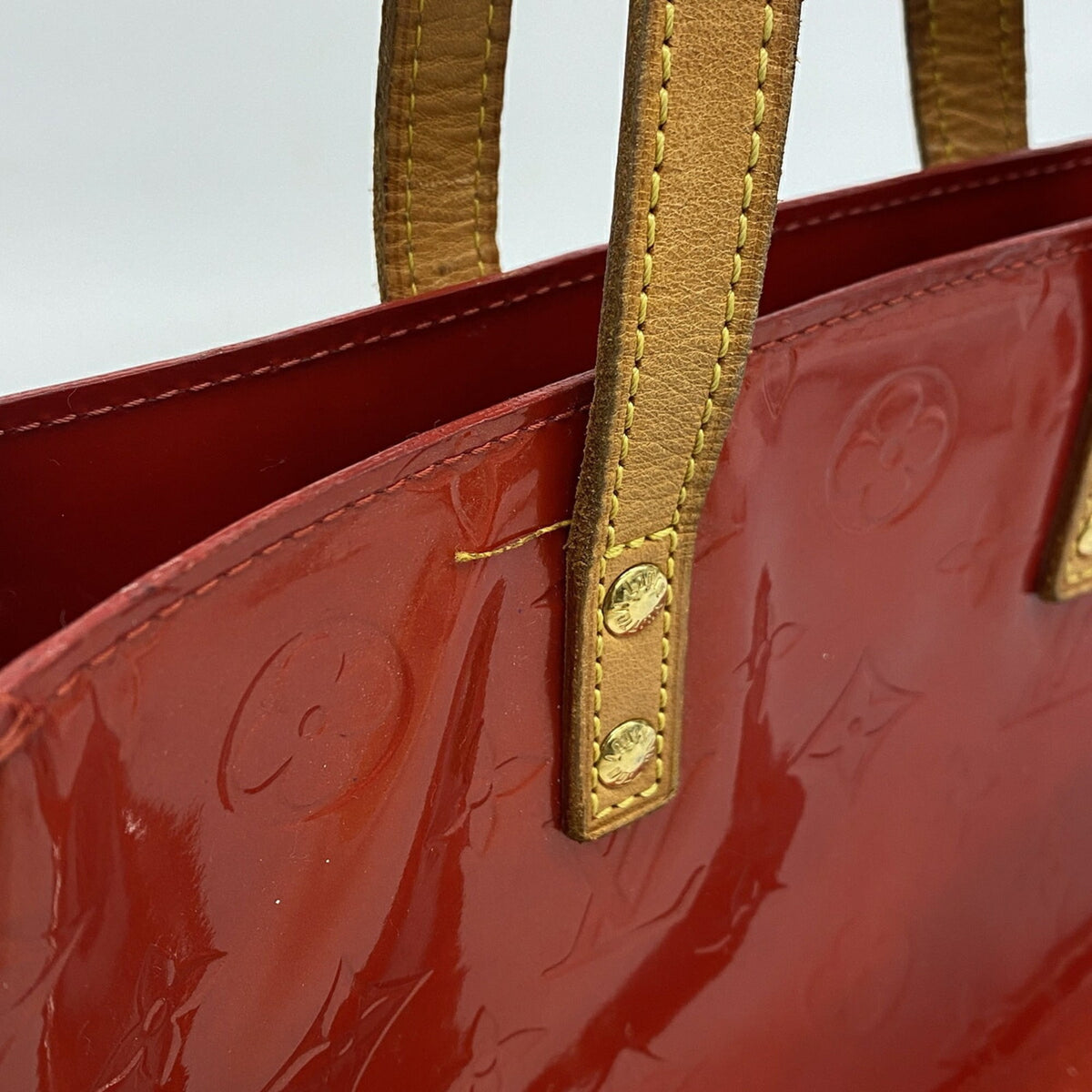 Louis Vuitton Rouge Handbag (Pre-Owned)