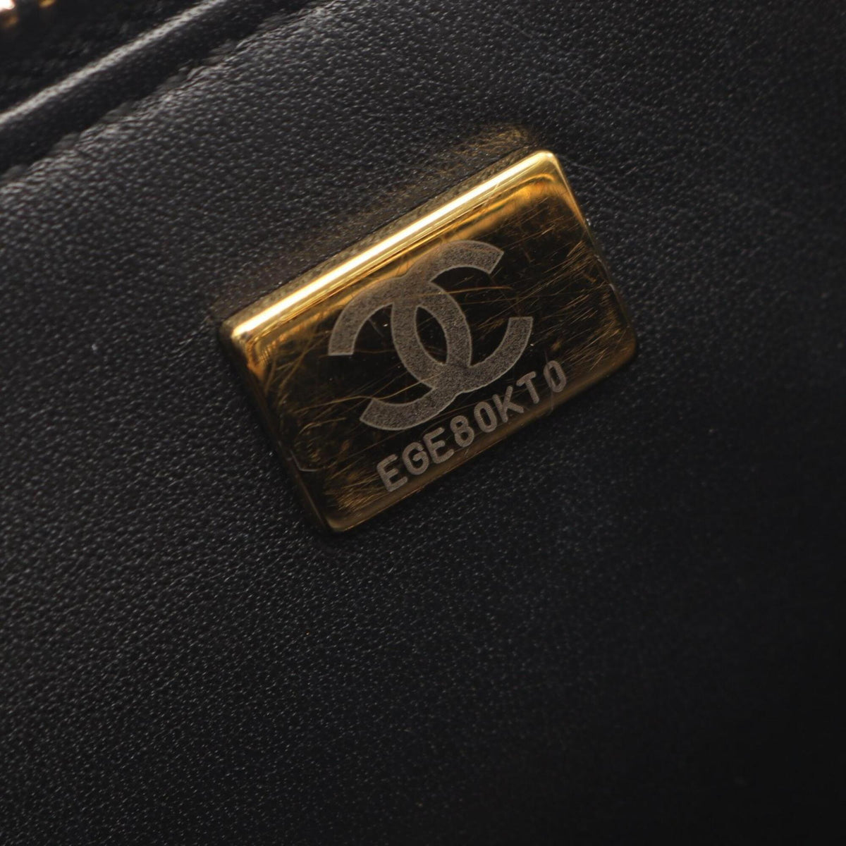 Chanel Matelasse Black Grained Calfskin Handbag Shoulder Bag Vanity Bag (Pre-Owned)