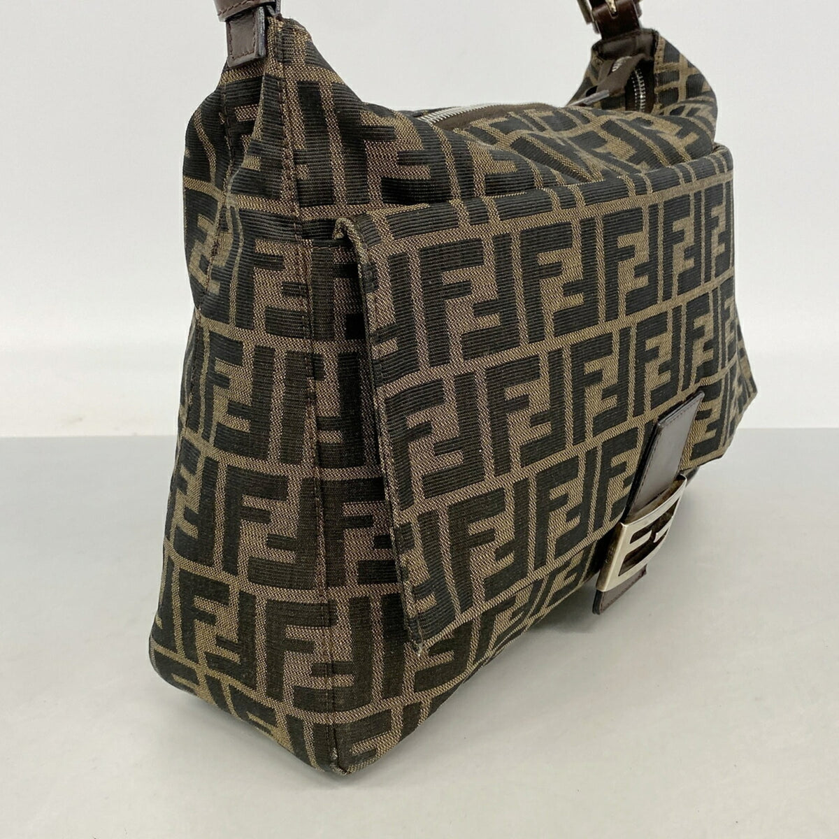 Fendi Brown Nylon Canvas Shoulder Bag (Pre-Owned)