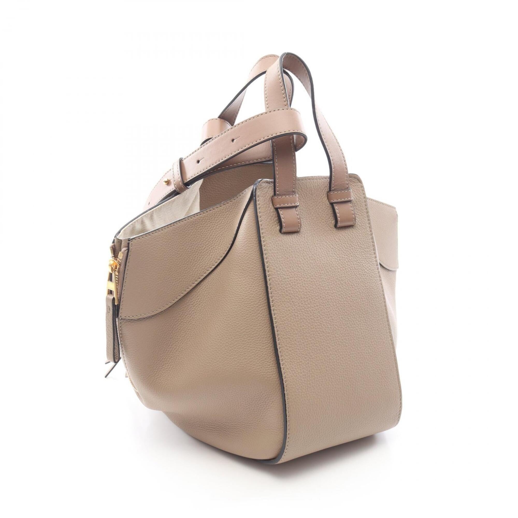 Loewe Hammock Beige Leather Handbag (Pre-Owned)