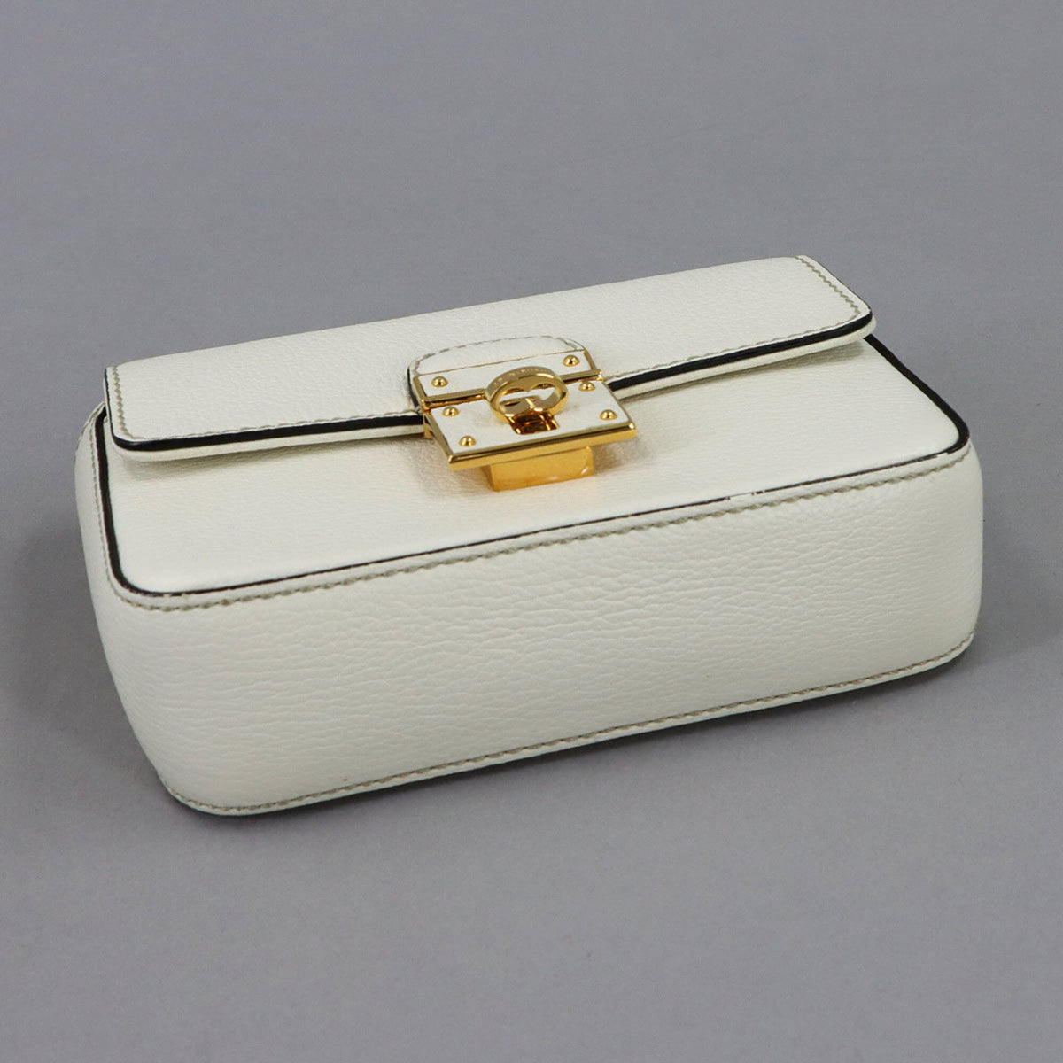 Dolce & Gabbana White Leather Handbag (Pre-Owned)