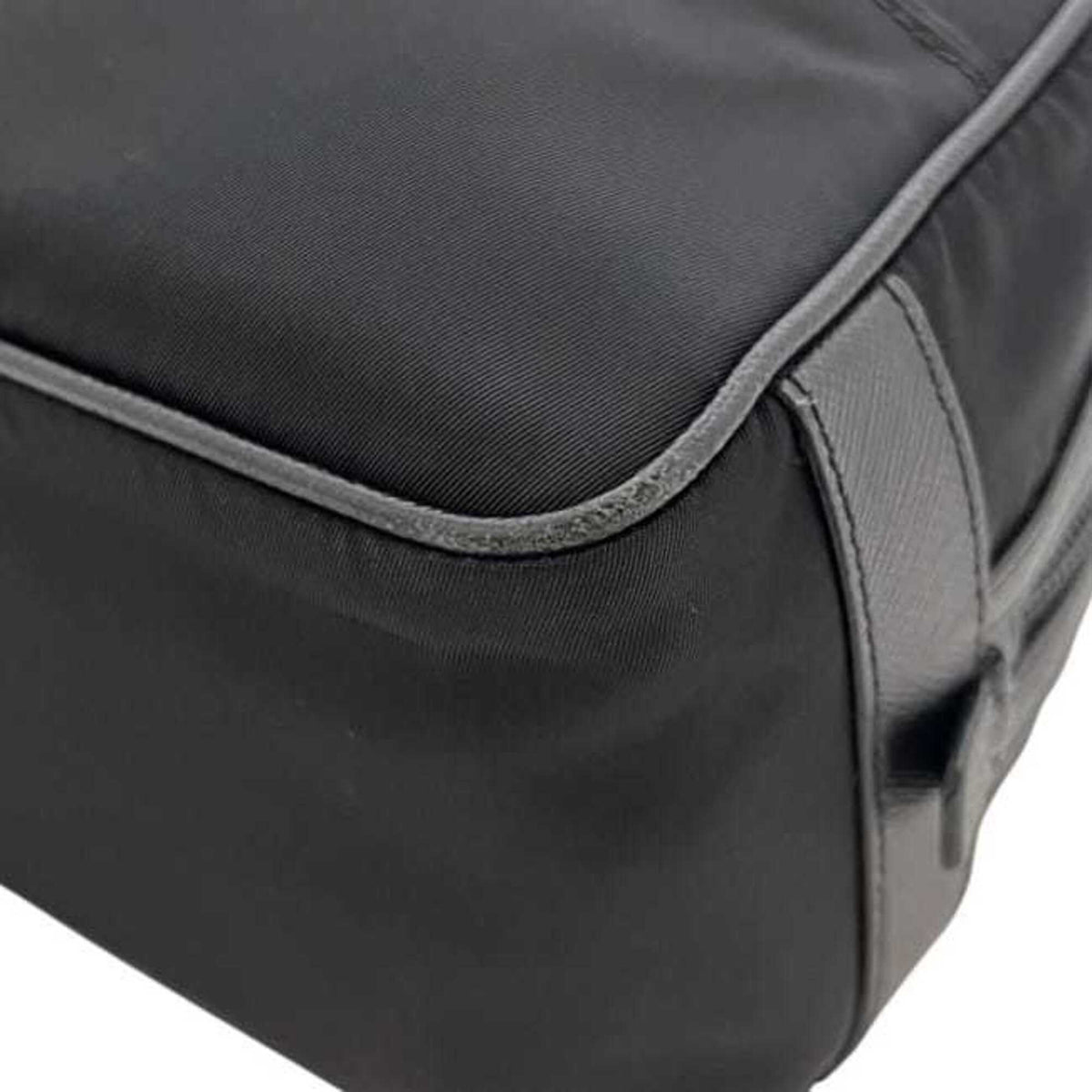 Prada Black Nero Nylon Leather Handbag (Pre-Owned)