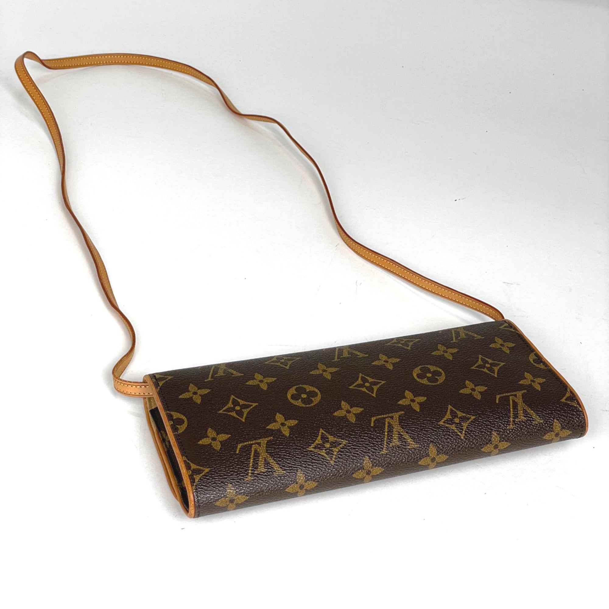 Louis Vuitton Brown Monogram Clutch Bag Pochette Shoulder Bag (Pre-Owned)