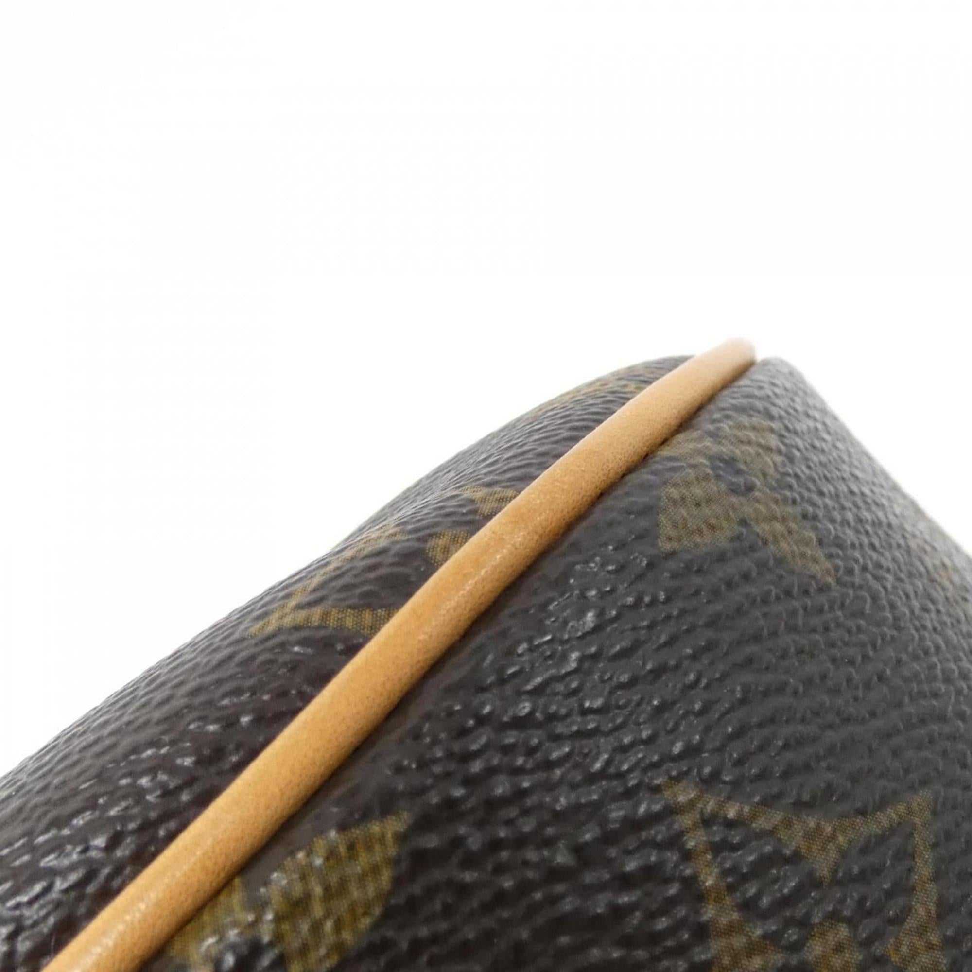 Louis Vuitton Marron Coated Canvas Shoulder Bag (Pre-Owned)