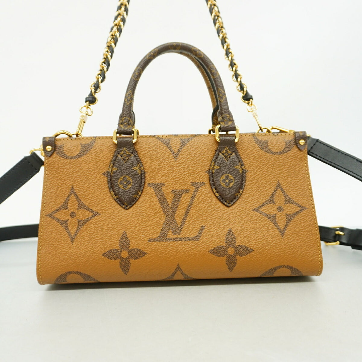 Louis Vuitton Brown Handbag (Pre-Owned)