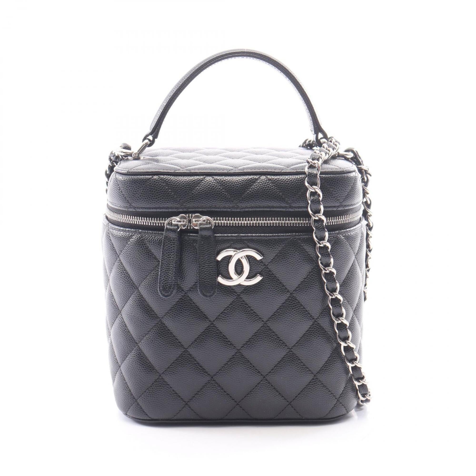 Chanel Black Grained Calfskin Handbag Shoulder Bag (Pre-Owned)