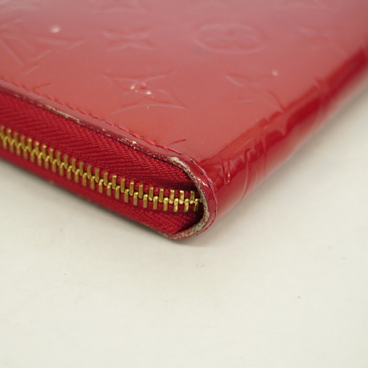 Louis Vuitton Pomme D'amour Long Wallet (Bi-Fold) (Pre-Owned)