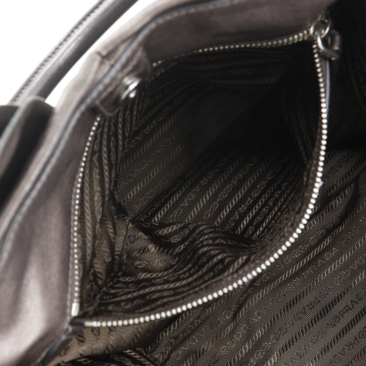 Prada Brown Leather Tote Bag (Pre-Owned)