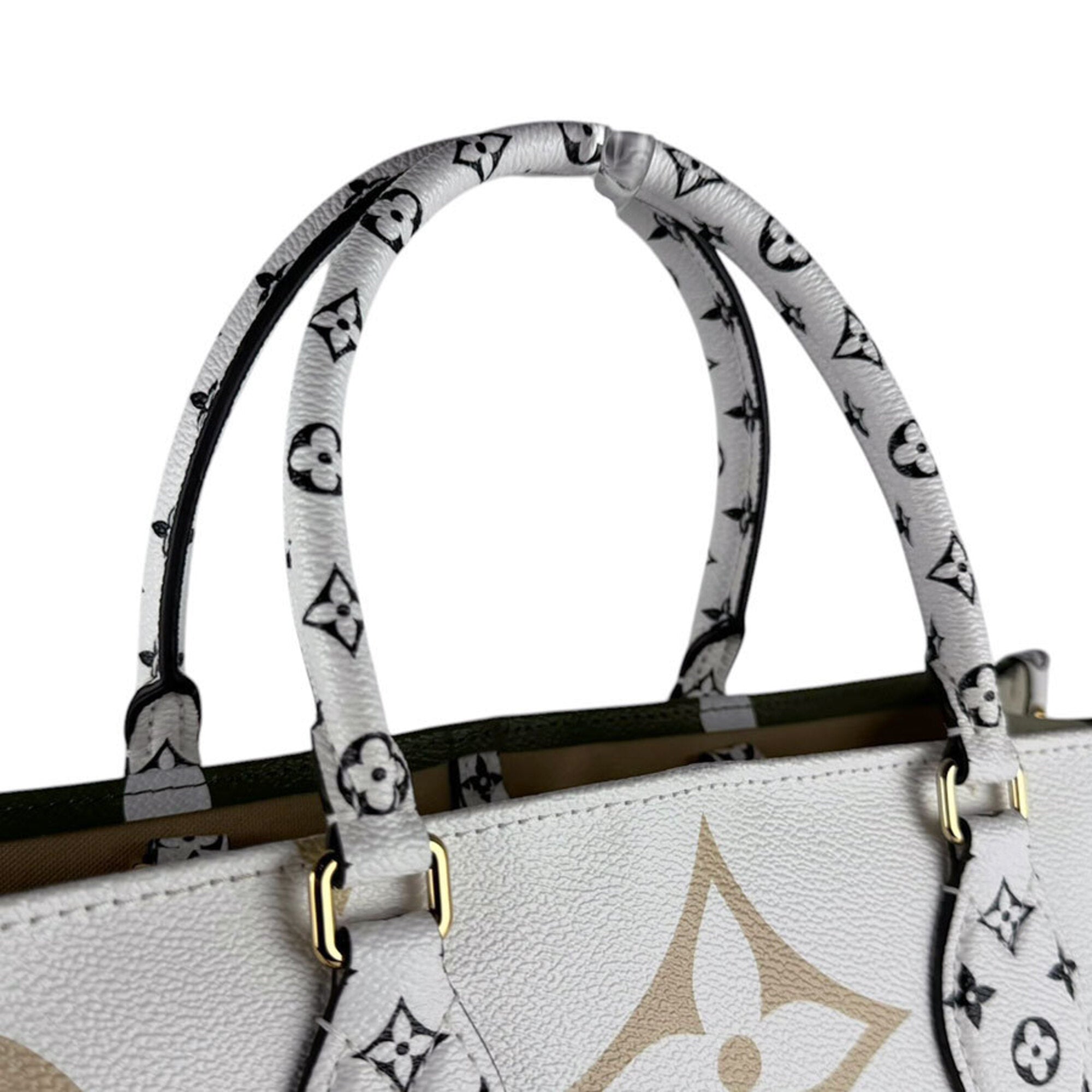 Louis Vuitton Beige Khaki White Pvc Handbag Shoulder Bag (Pre-Owned)