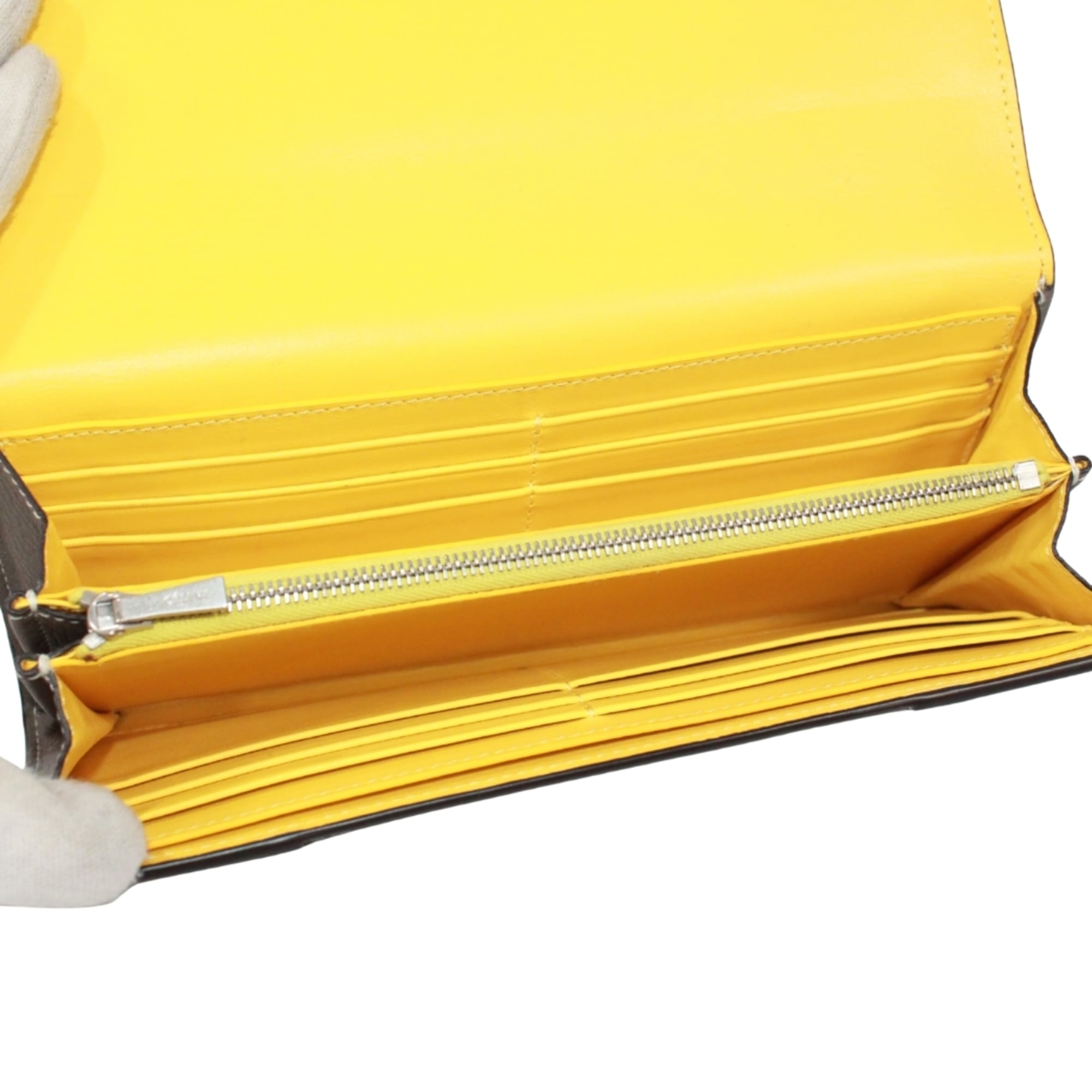 Celine Grayish Yellow Leather Long Wallet (Bi-Fold) (Pre-Owned)