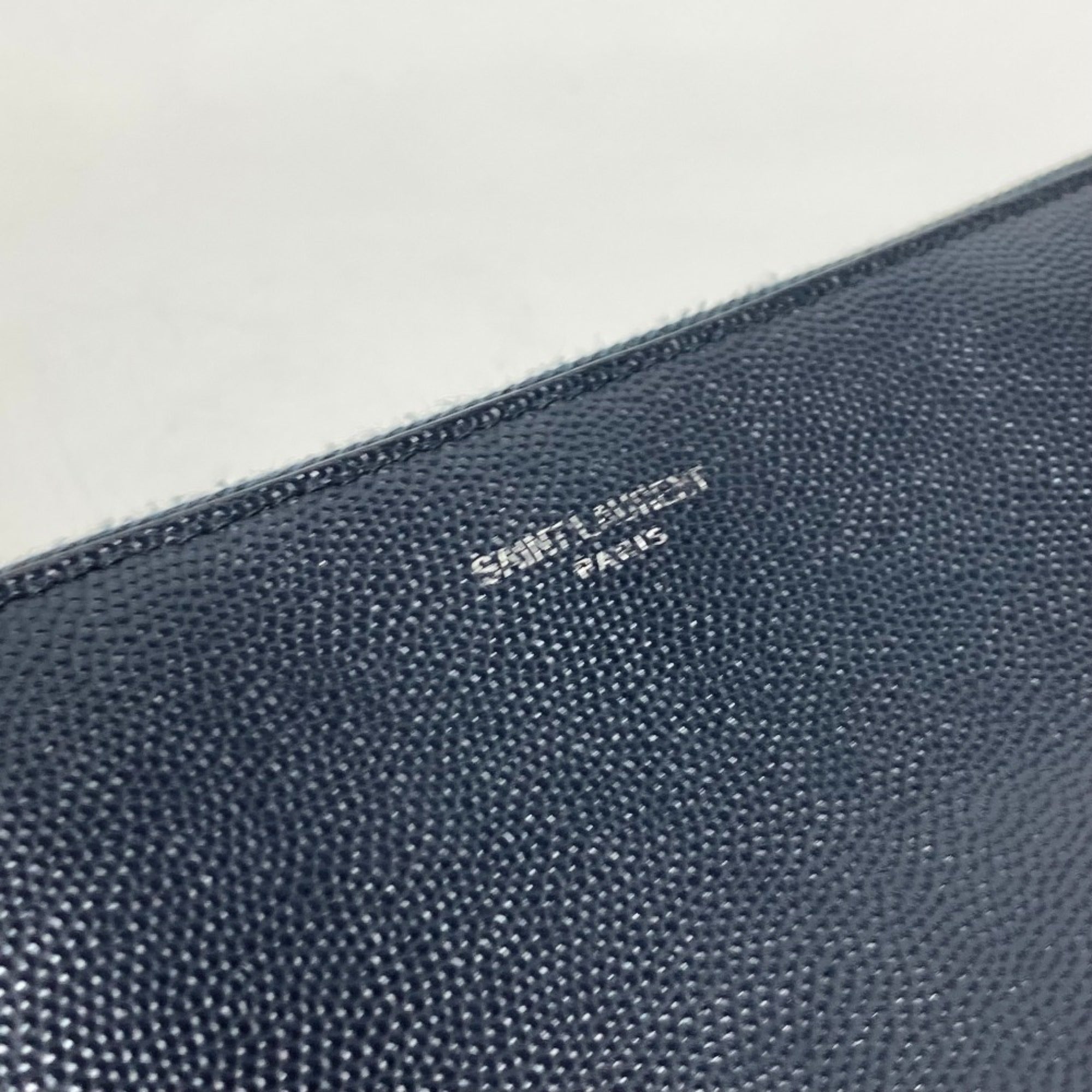 Saint Laurent Navy Leather Clutch Bag (Pre-Owned)