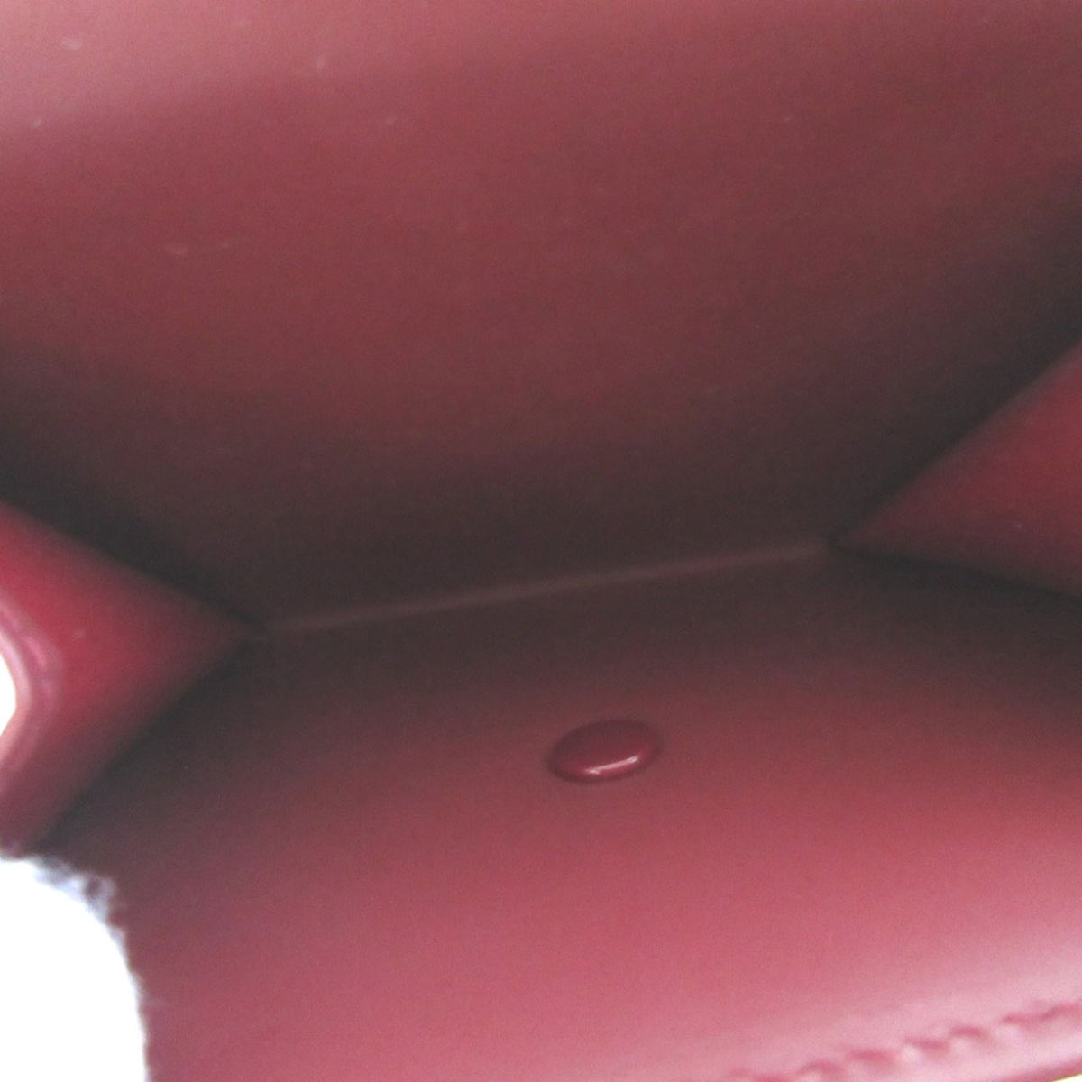 Cartier Bordeaux Red Color Leather Wallet (Tri-Fold) (Pre-Owned)