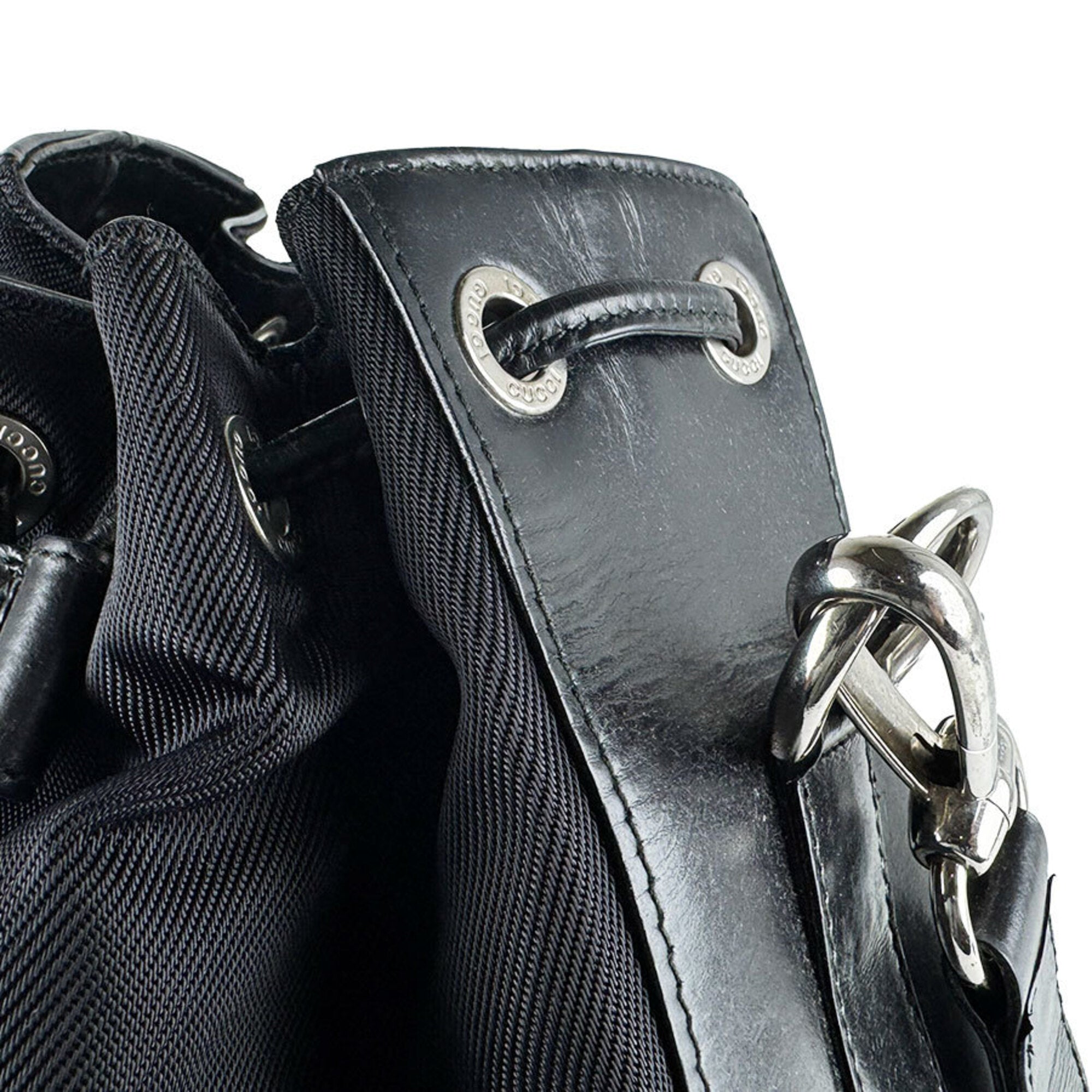 Gucci Black Nylon Canvas Leather Handbag Shoulder Bag (Pre-Owned)