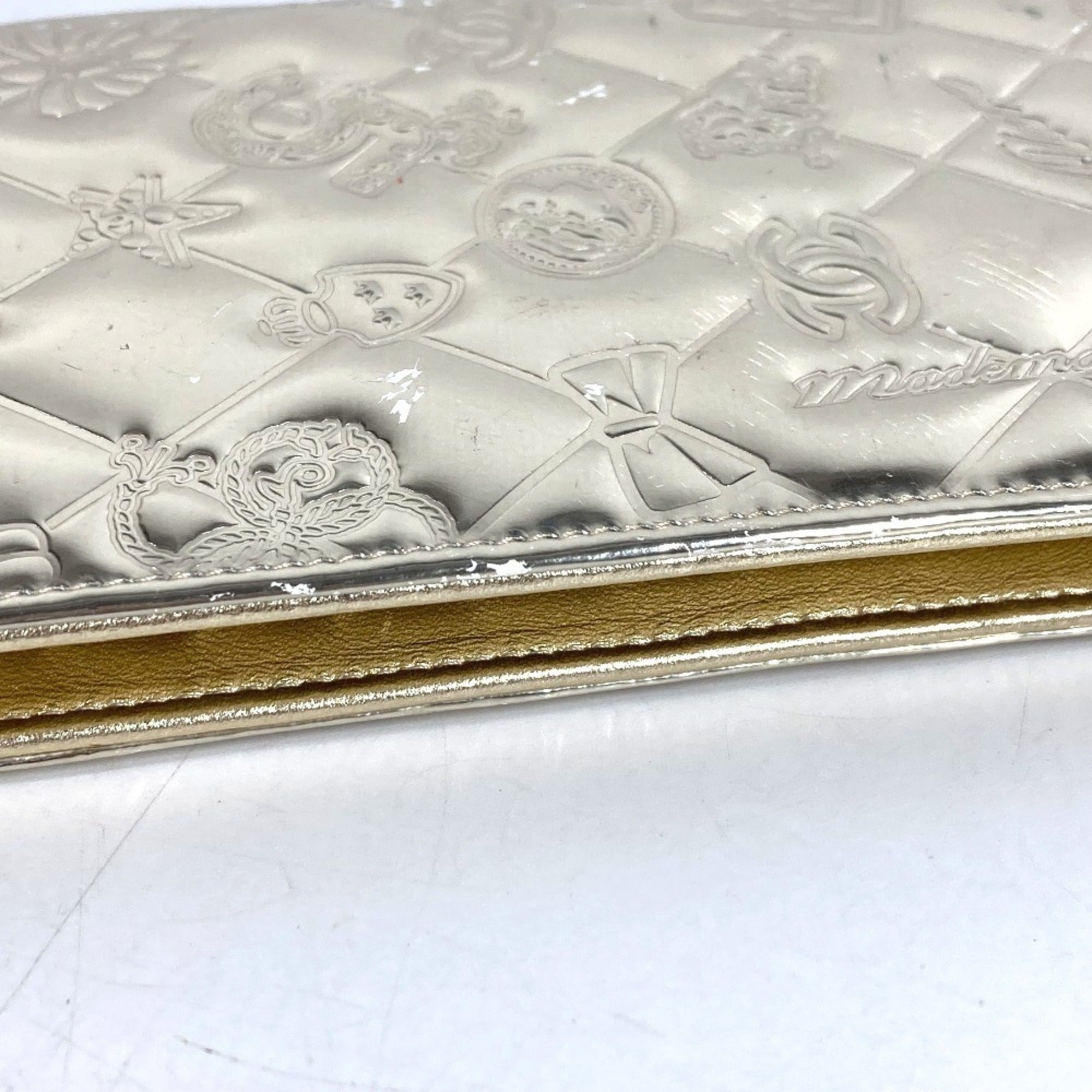 Chanel Gold Leather Long Wallet (Bi-Fold) (Pre-Owned)