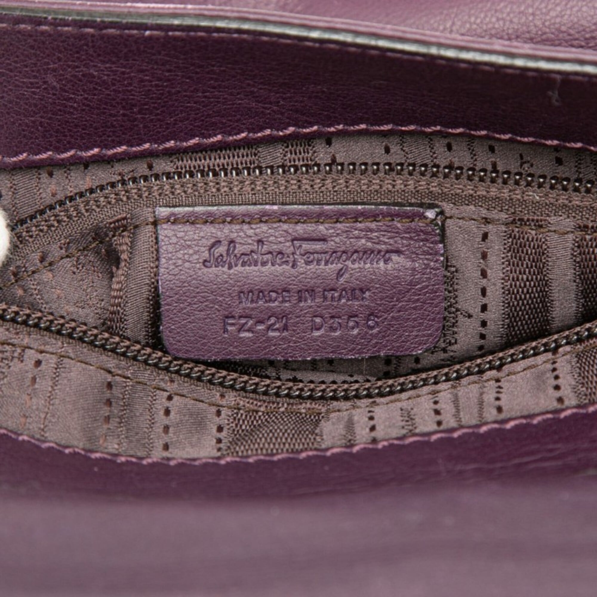 Salvatore Ferragamo Purple Leather Handbag (Pre-Owned)