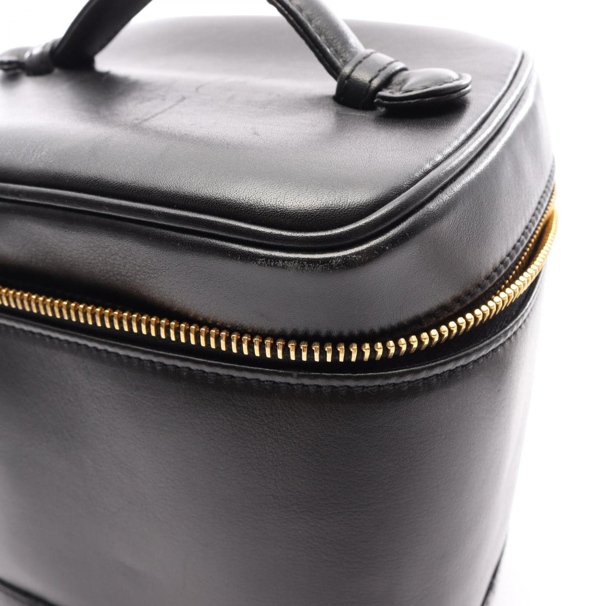 Chanel Black Leather Handbag (Pre-Owned)