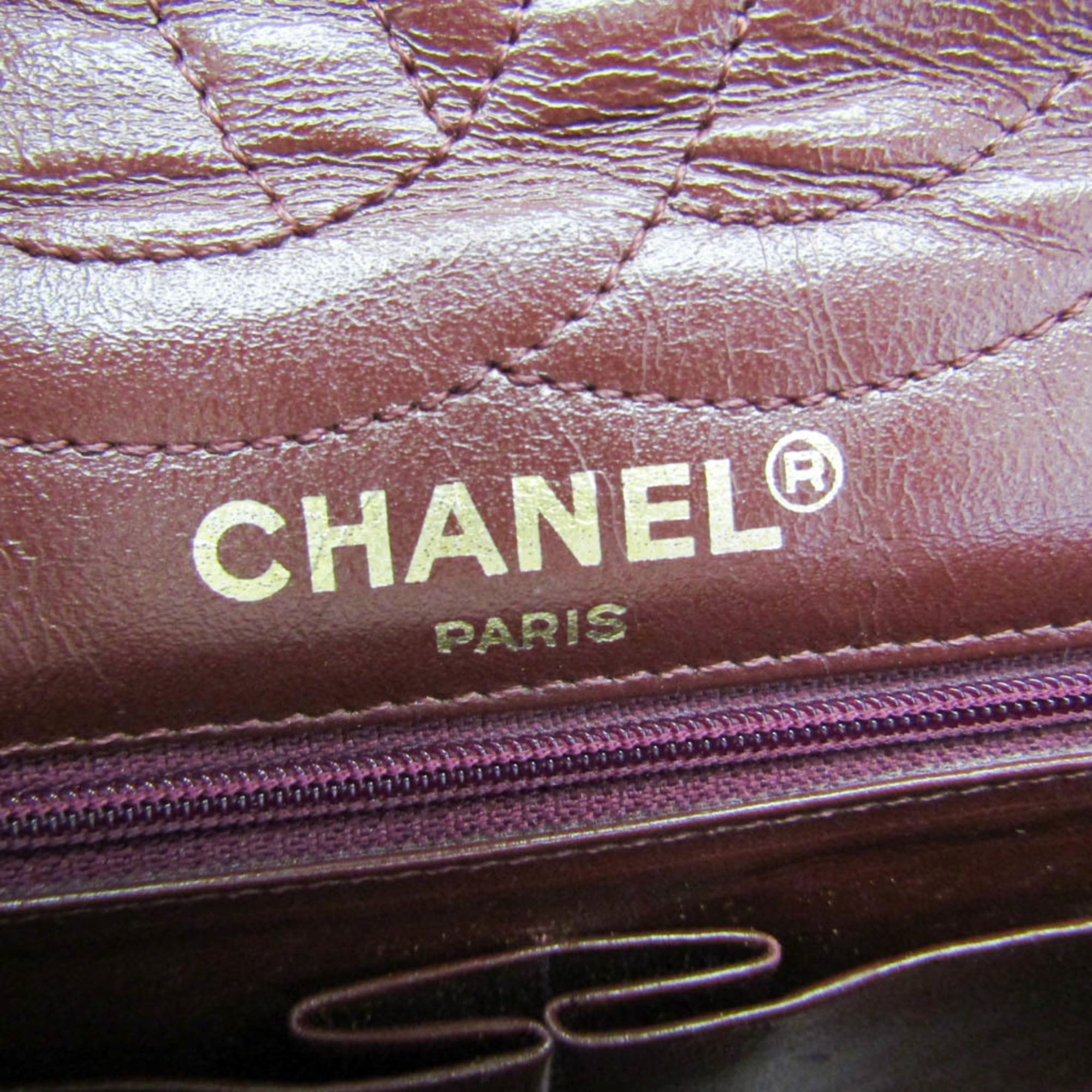 Chanel Matelasse Black Leather Shoulder Bag (Pre-Owned)