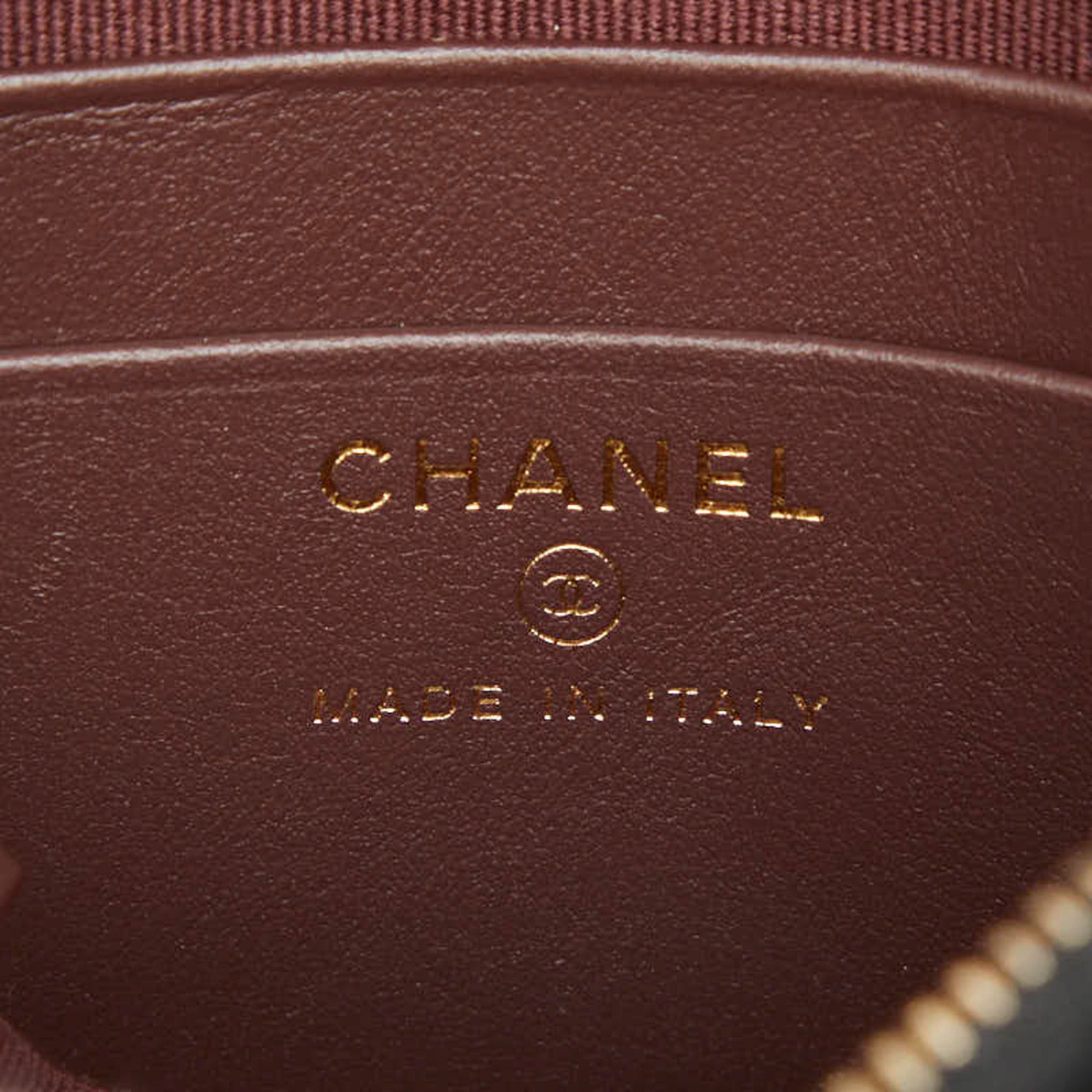 Chanel Black Grained Calfskin Pochette Shoulder Bag (Pre-Owned)
