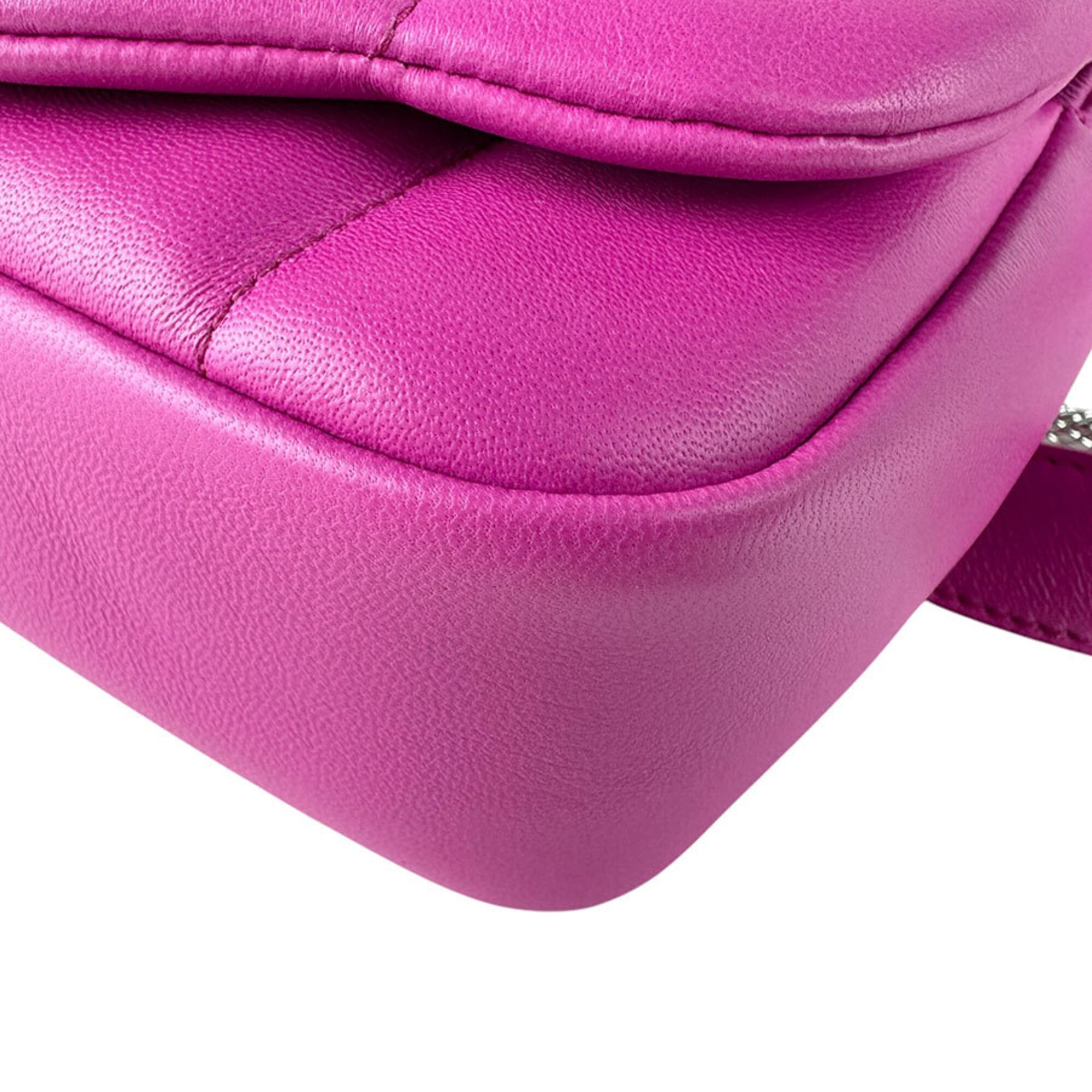 Bvlgari Pink Leather Fanny Pack Shoulder Bag (Pre-Owned)