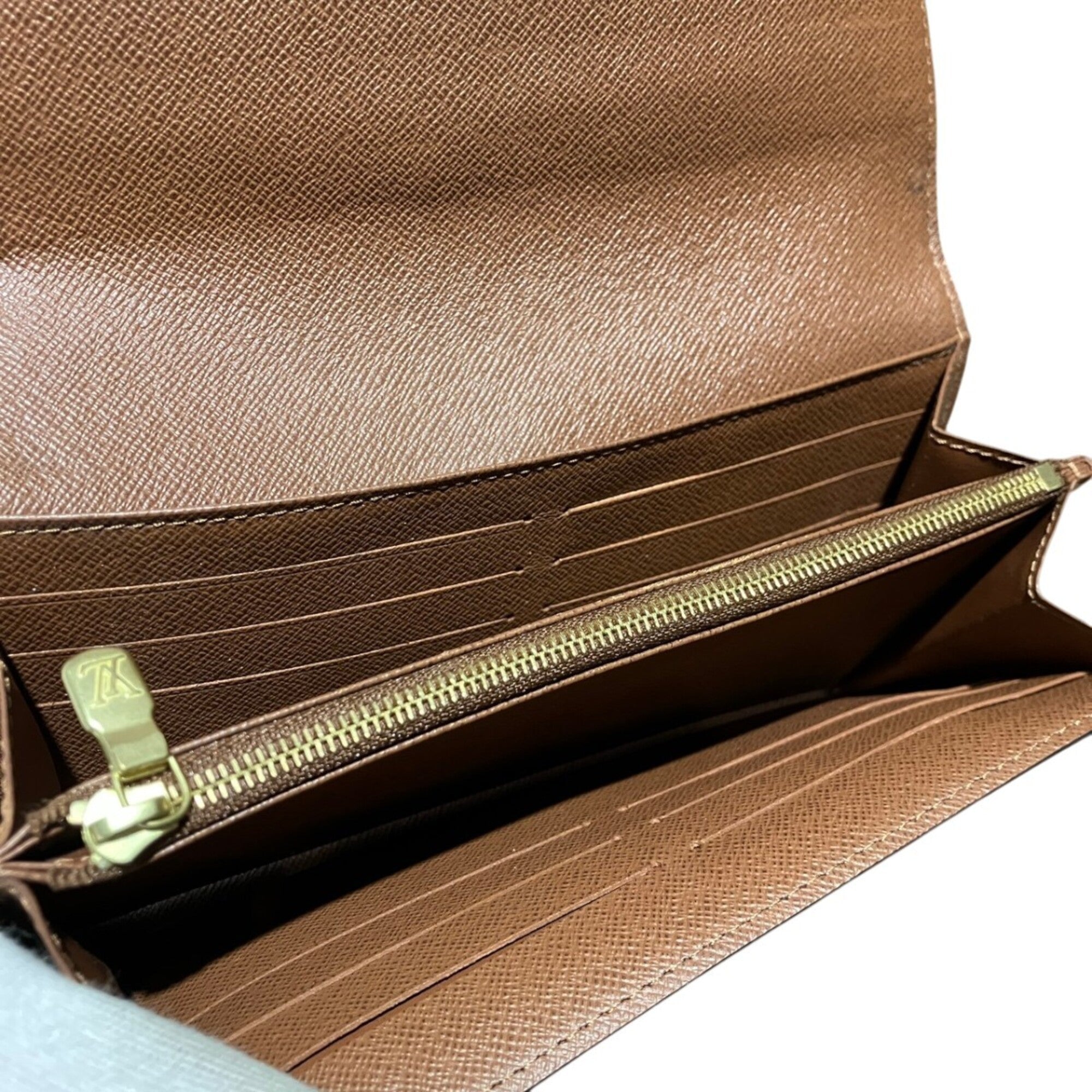 Louis Vuitton Brown Leather Long Wallet (Bi-Fold) (Pre-Owned)