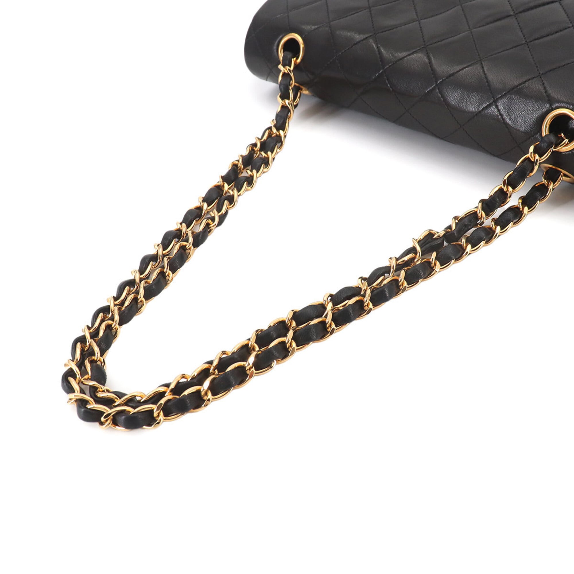 Chanel Black Leather Handbag Shoulder Bag (Pre-Owned)