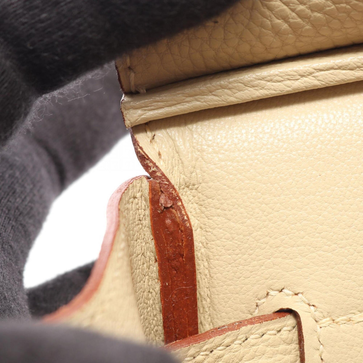 Hermes Ivory Togo Leather Handbag (Pre-Owned)