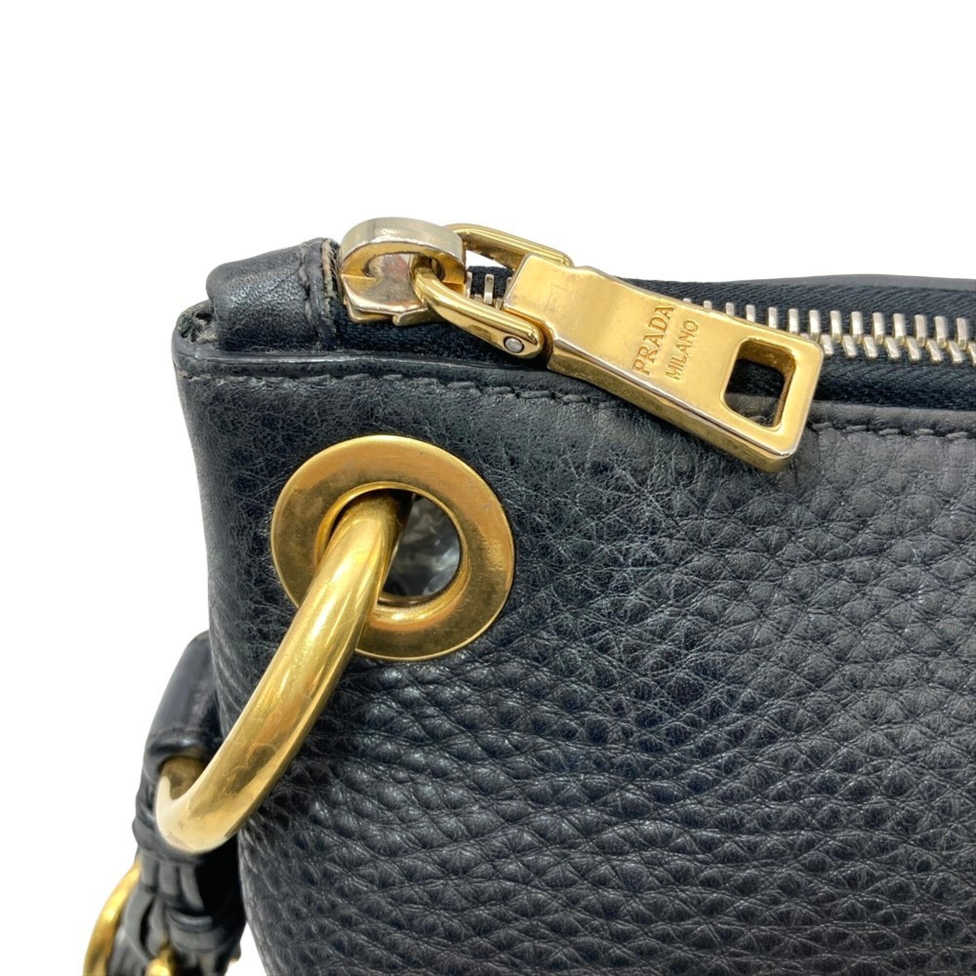 Prada Black Leather Shoulder Bag (Pre-Owned)