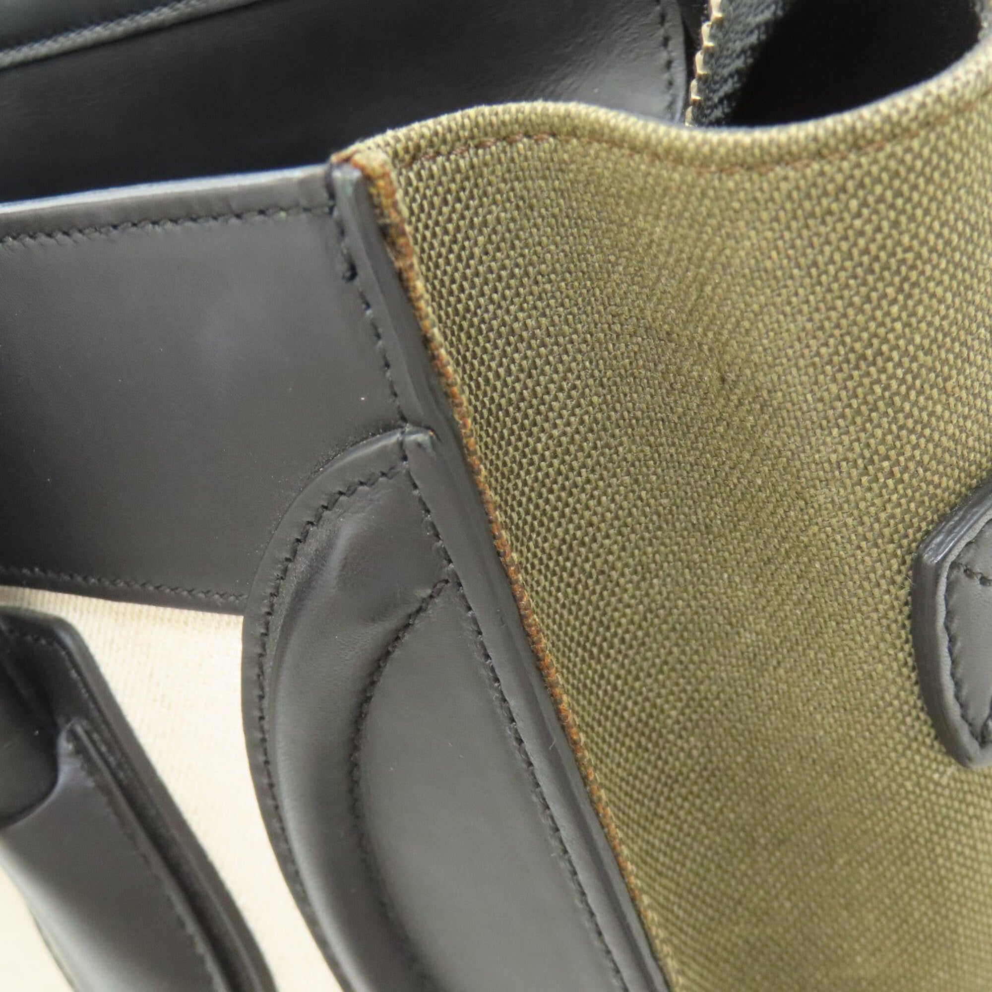 Celine Black Green White Leather Canvas Handbag (Pre-Owned)