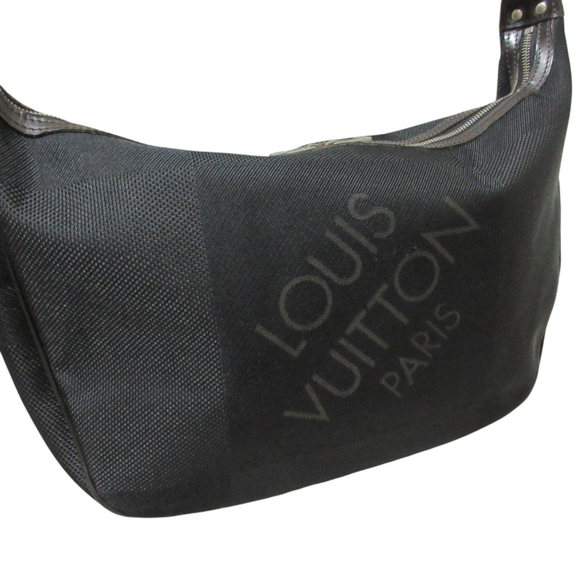 Louis Vuitton Damier Geant Black Damier Geant Messenger Bag (Pre-Owned)