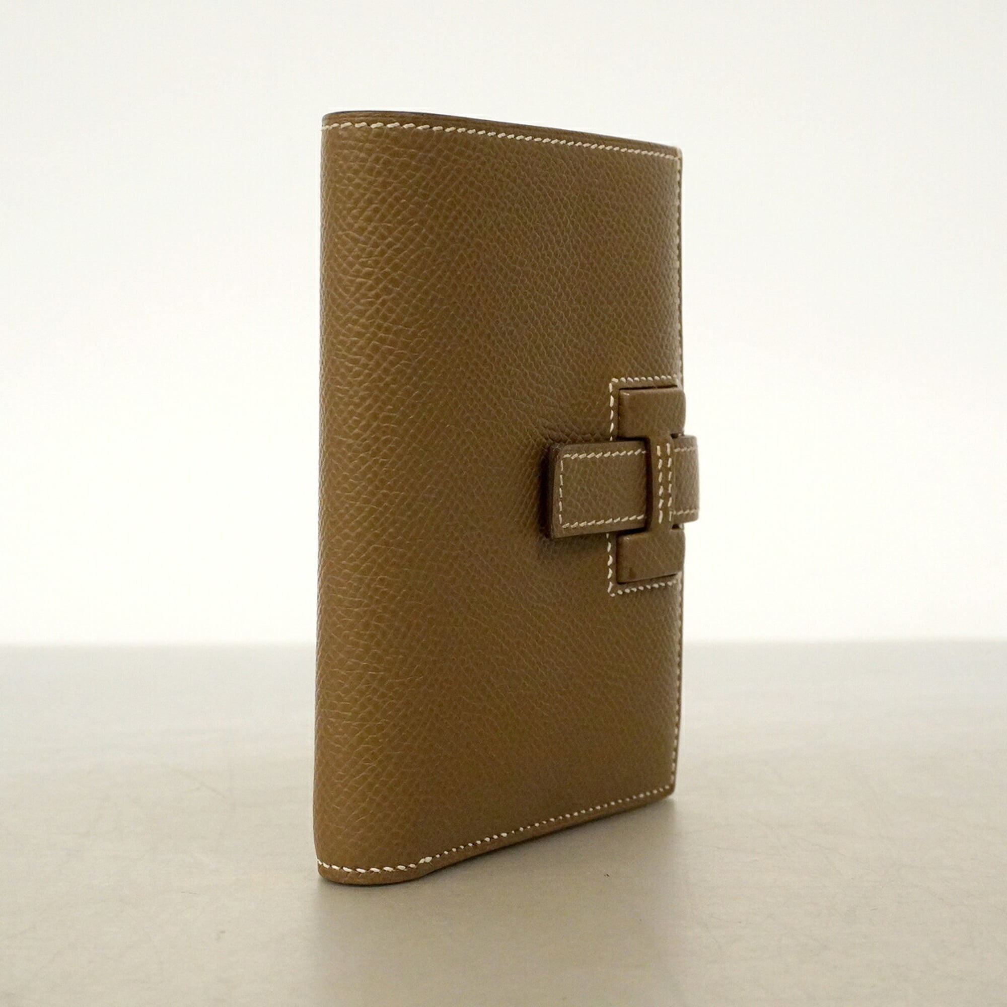 Hermes Etoupe Gray Leather Wallet (Bi-Fold) (Pre-Owned)