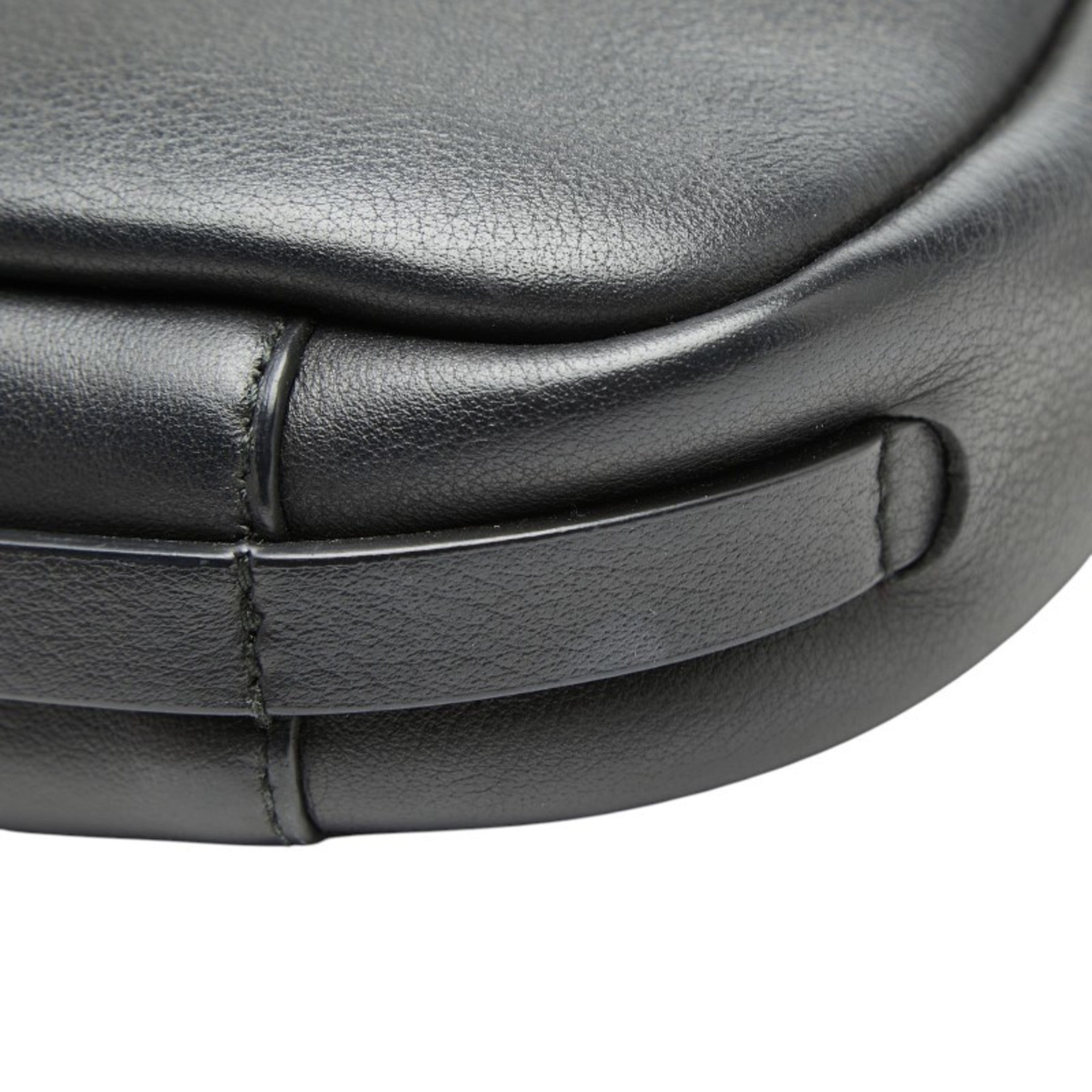 Balenciaga Black Leather Shoulder Bag (Pre-Owned)