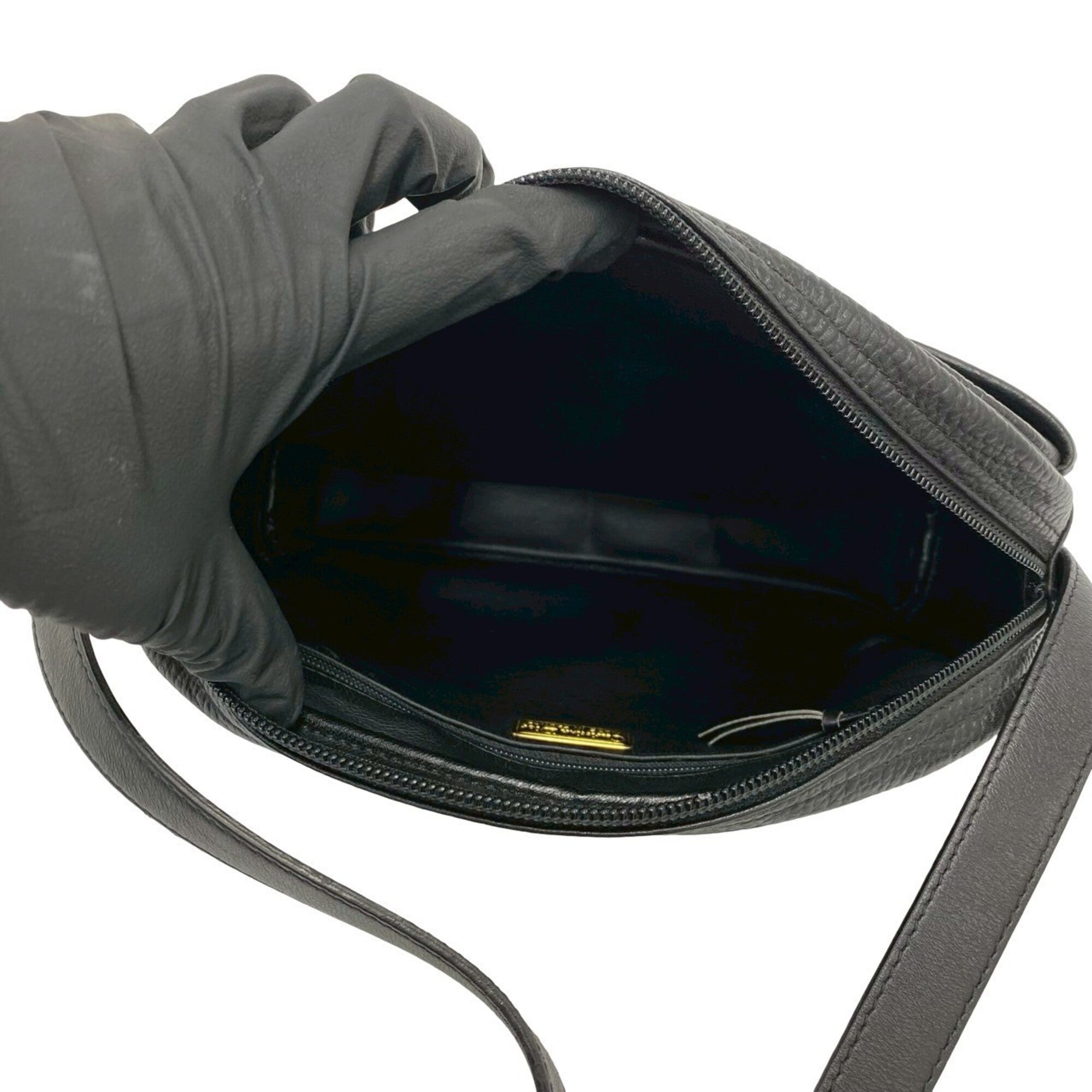 Christian Dior Black Leather Pochette Shoulder Bag (Pre-Owned)