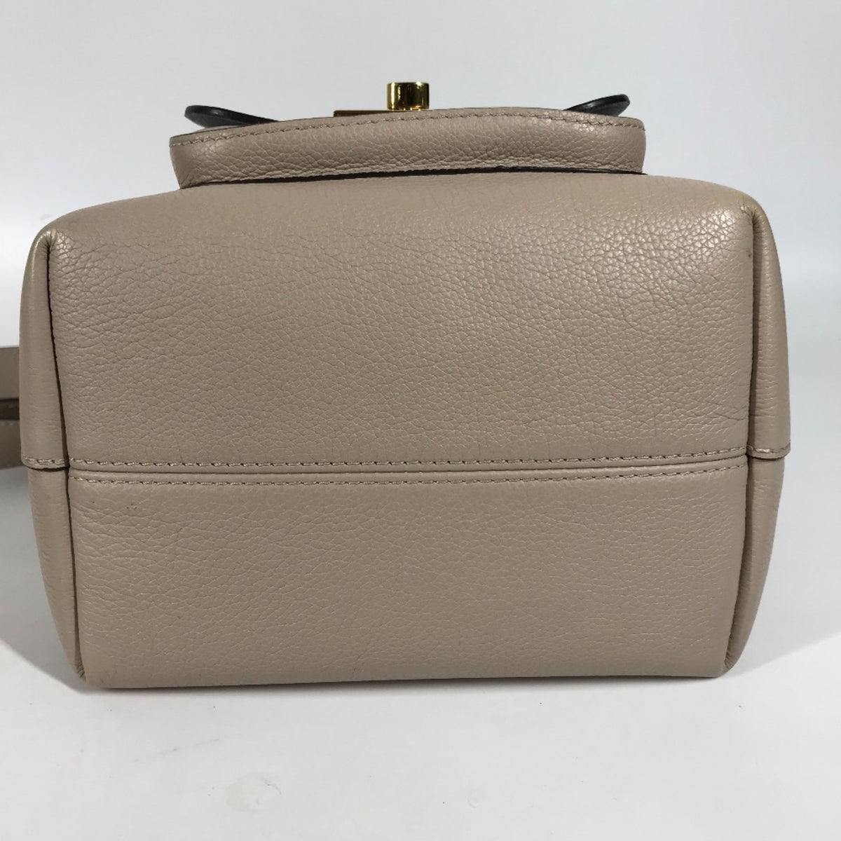 Louis Vuitton Beige Sand Leather Handbag Shoulder Bag (Pre-Owned)