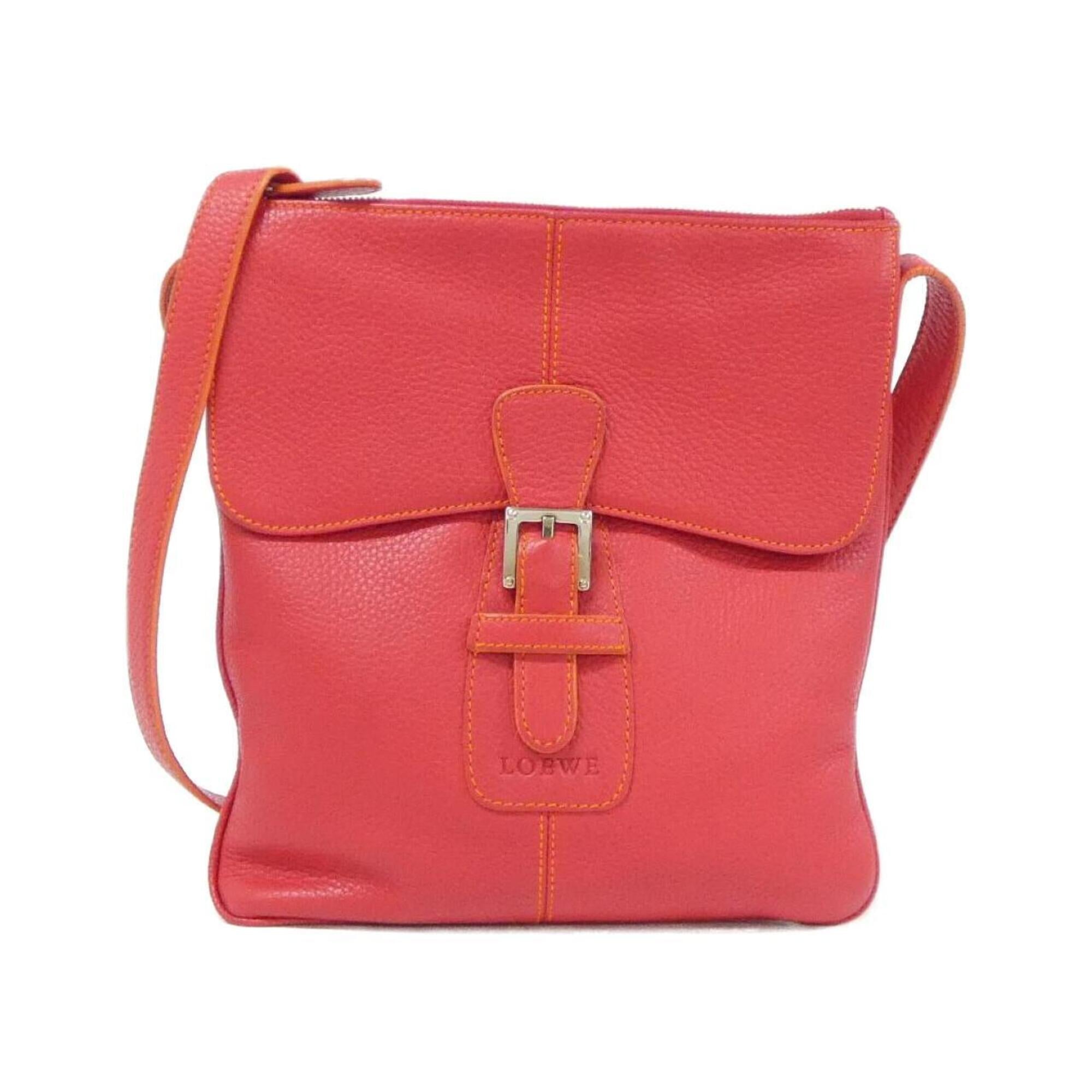 Loewe Red Color Leather Shoulder Bag (Pre-Owned)