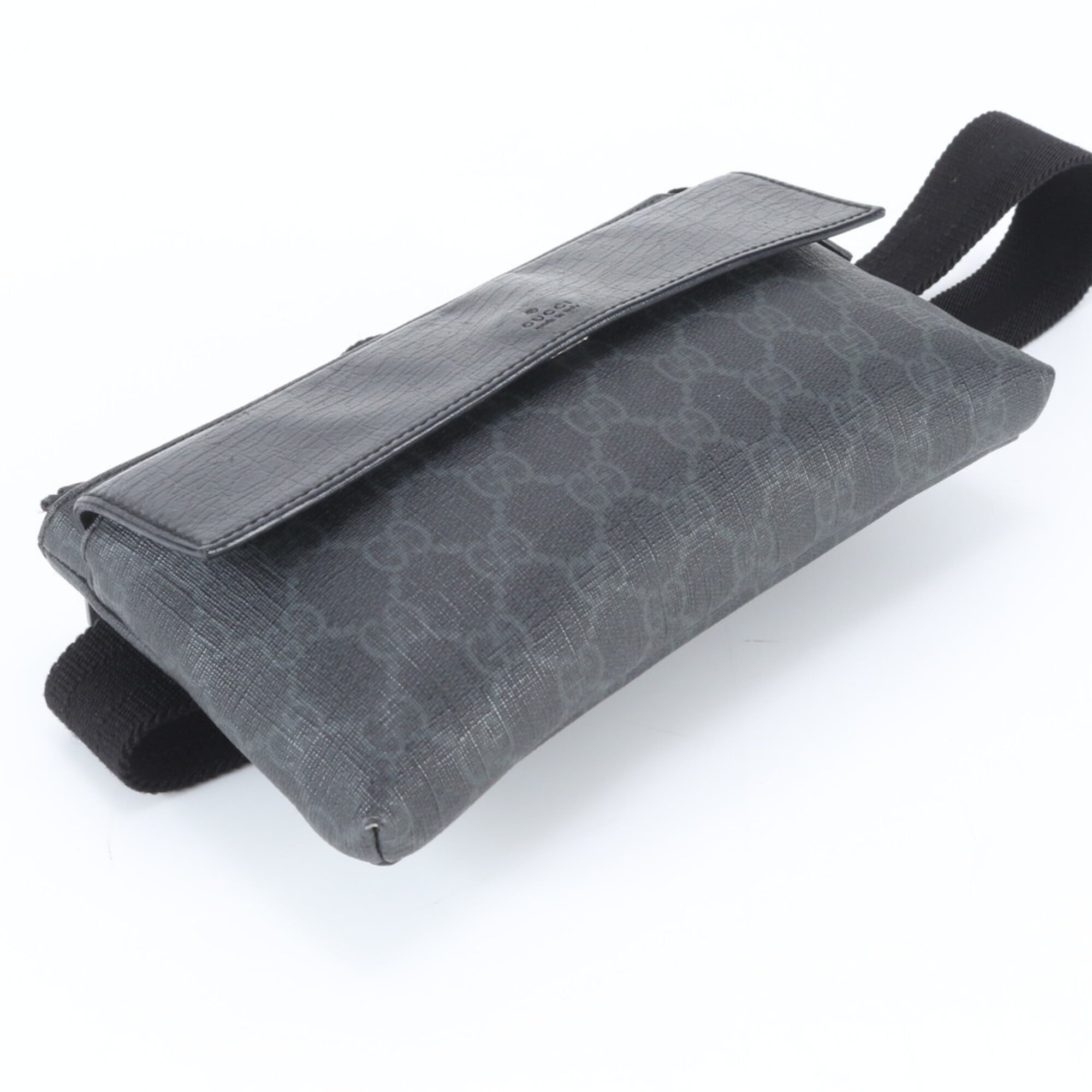 Gucci Black Leather Coated Canvas Fanny Pack Pouch Sling Bag (Pre-Owned)