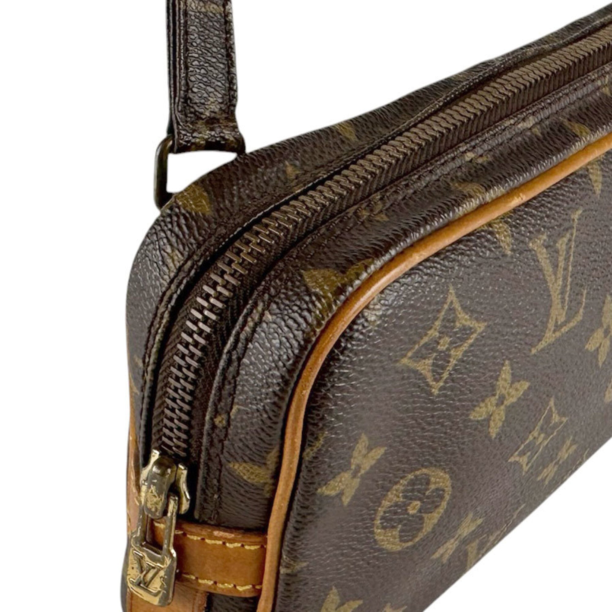 Louis Vuitton Brown Monogram Monogram Shoulder Bag (Pre-Owned)