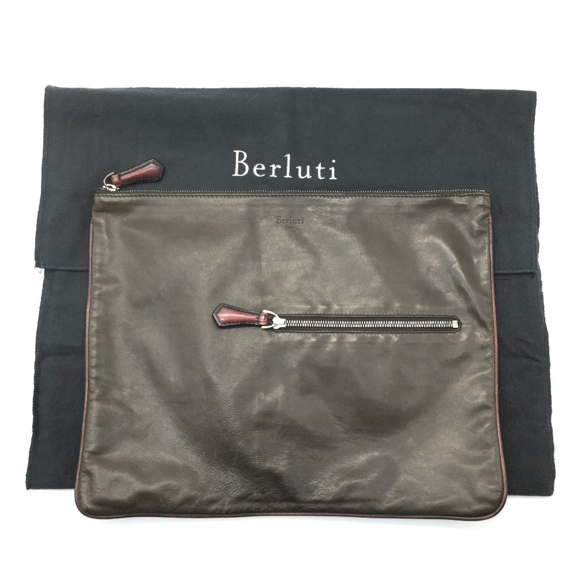 Berluti Brown Leather Clutch Bag (Pre-Owned)